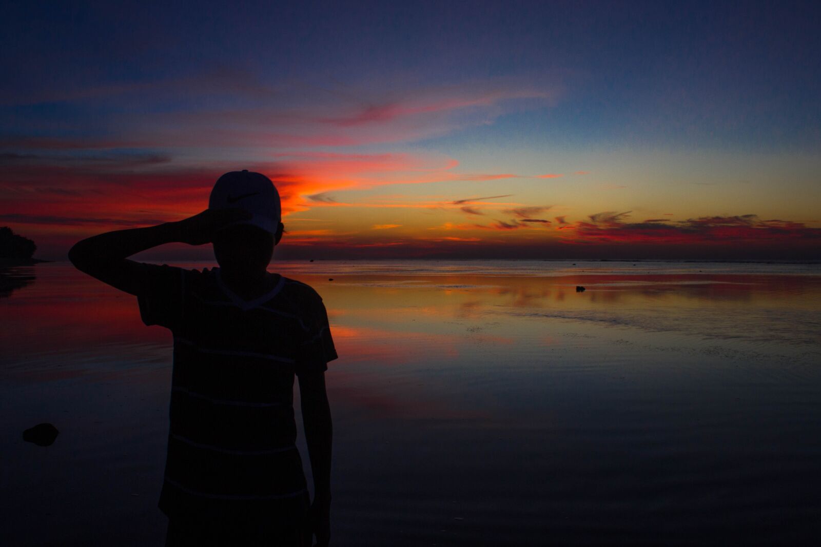 Canon EOS 600D (Rebel EOS T3i / EOS Kiss X5) sample photo. Silhouette, ocean, sky photography