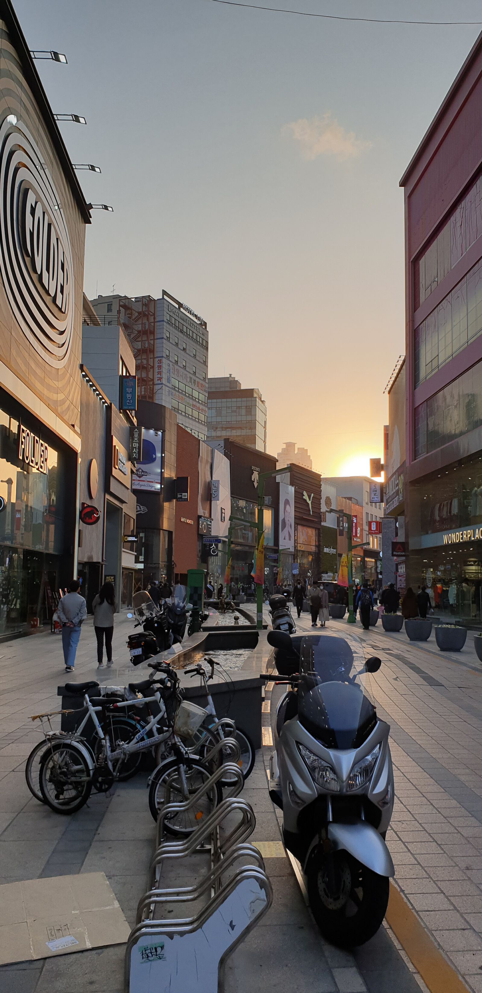 Samsung Galaxy S9+ sample photo. Republic of korea, busan photography