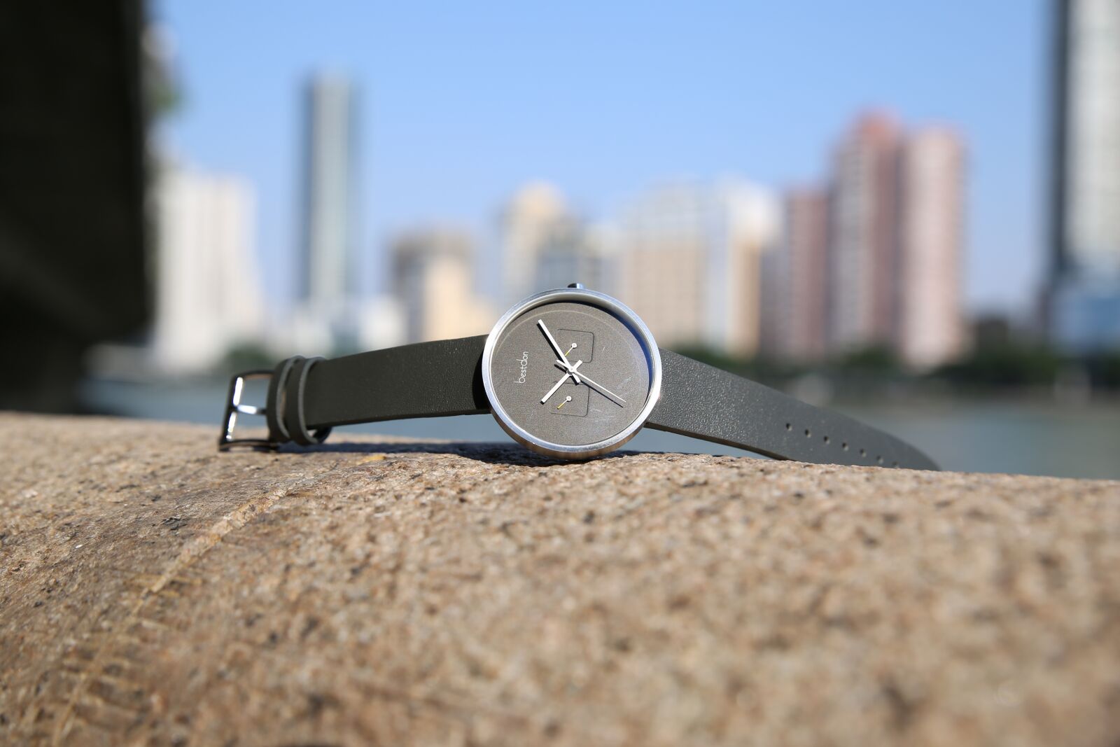Canon EOS 6D sample photo. Watch, scene, simple photography