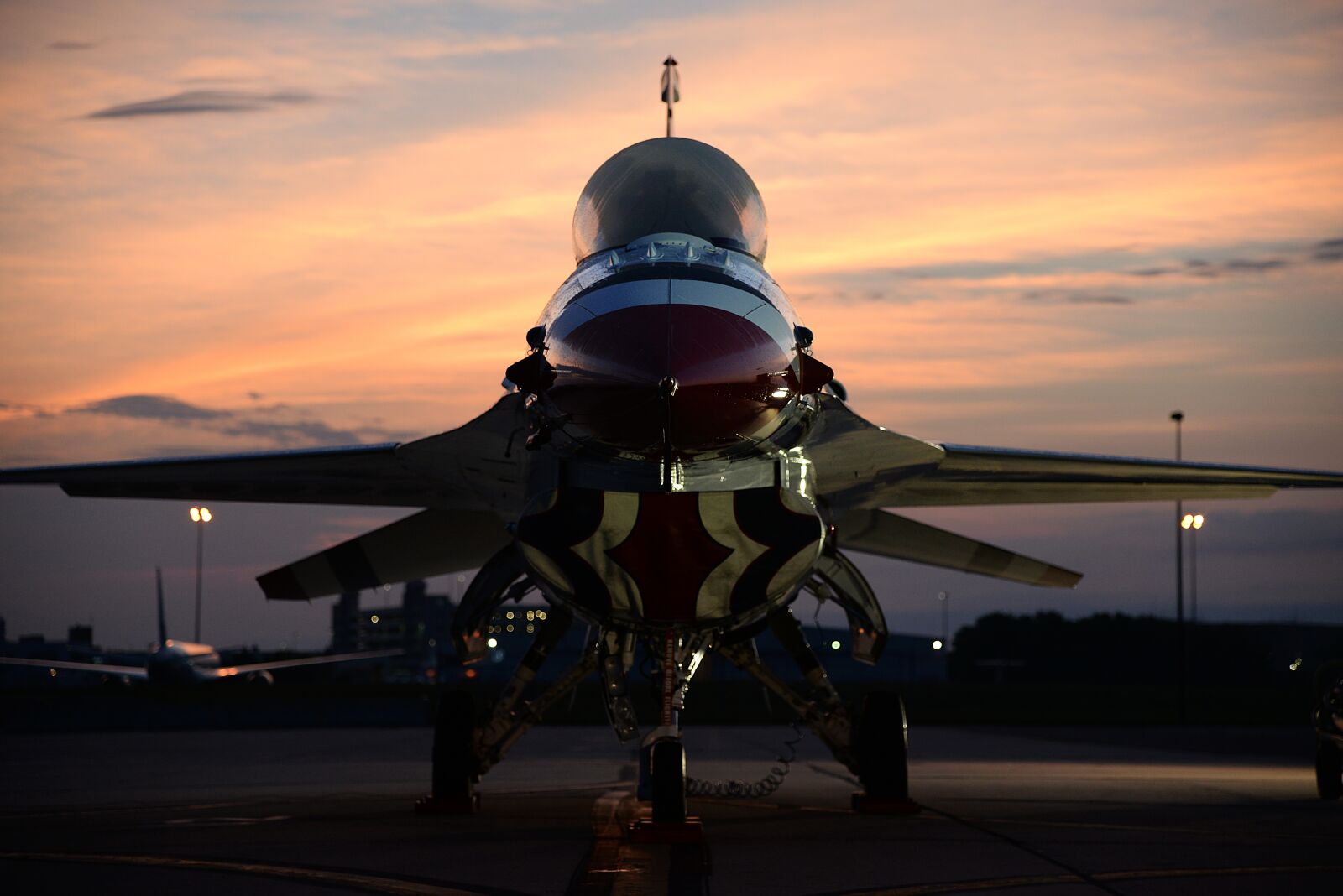 Nikon D610 sample photo. F-16 thunderbird, aircraft, aviation photography
