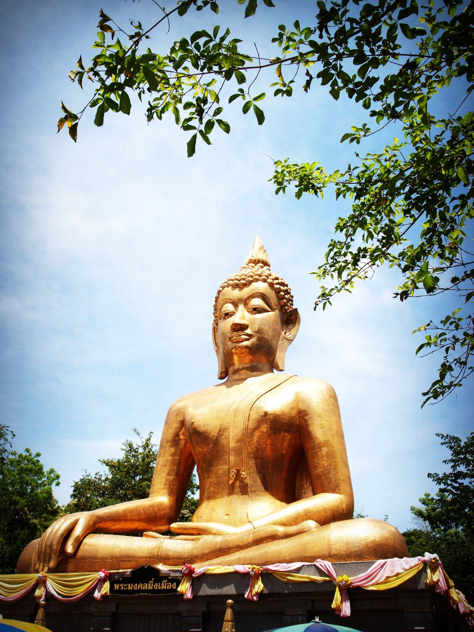 Olympus E-300 (EVOLT E-300) sample photo. Amnat charoen, ancient, architecture photography