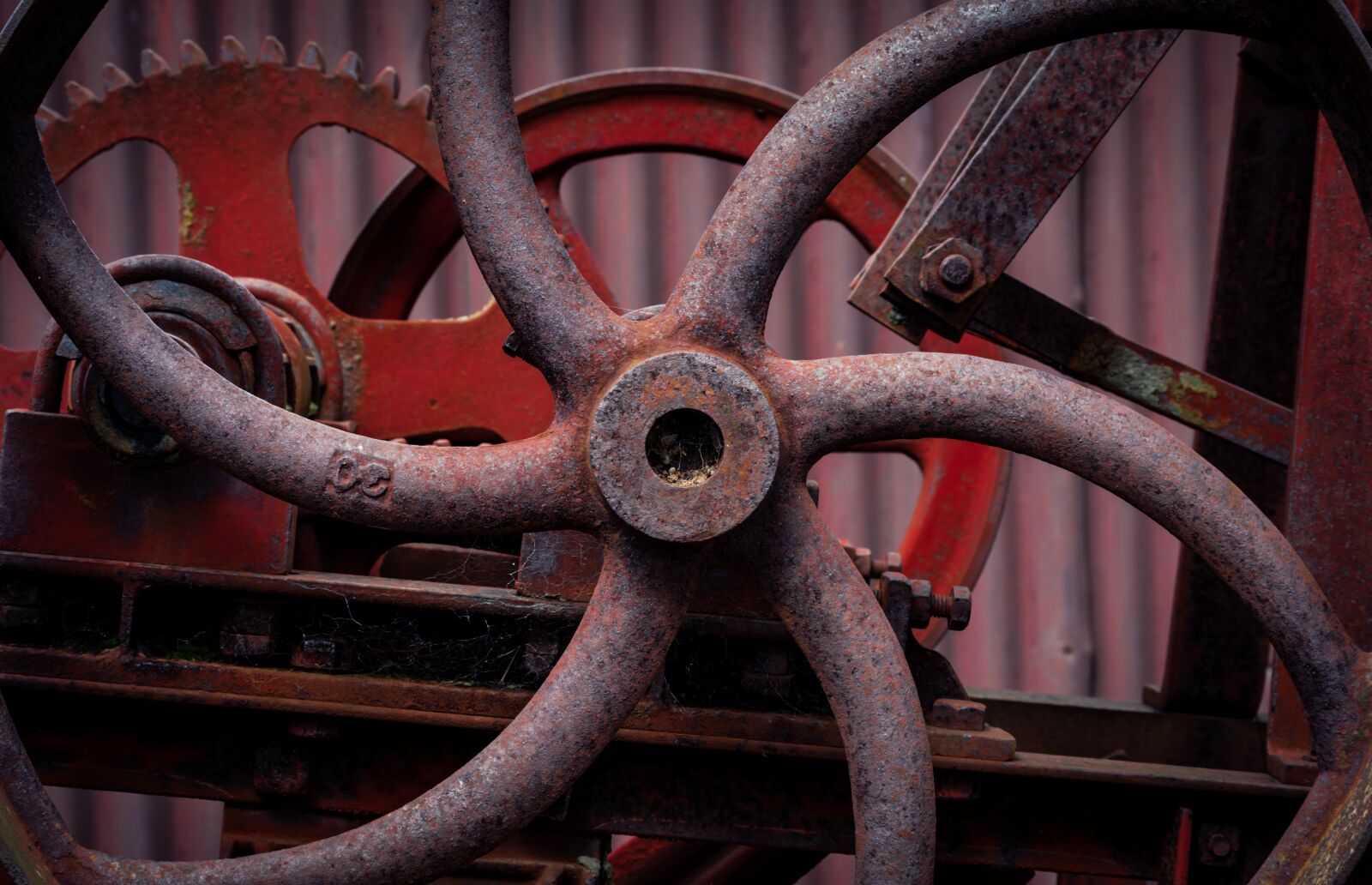 Nikon D7200 sample photo. Gears, rust, time photography