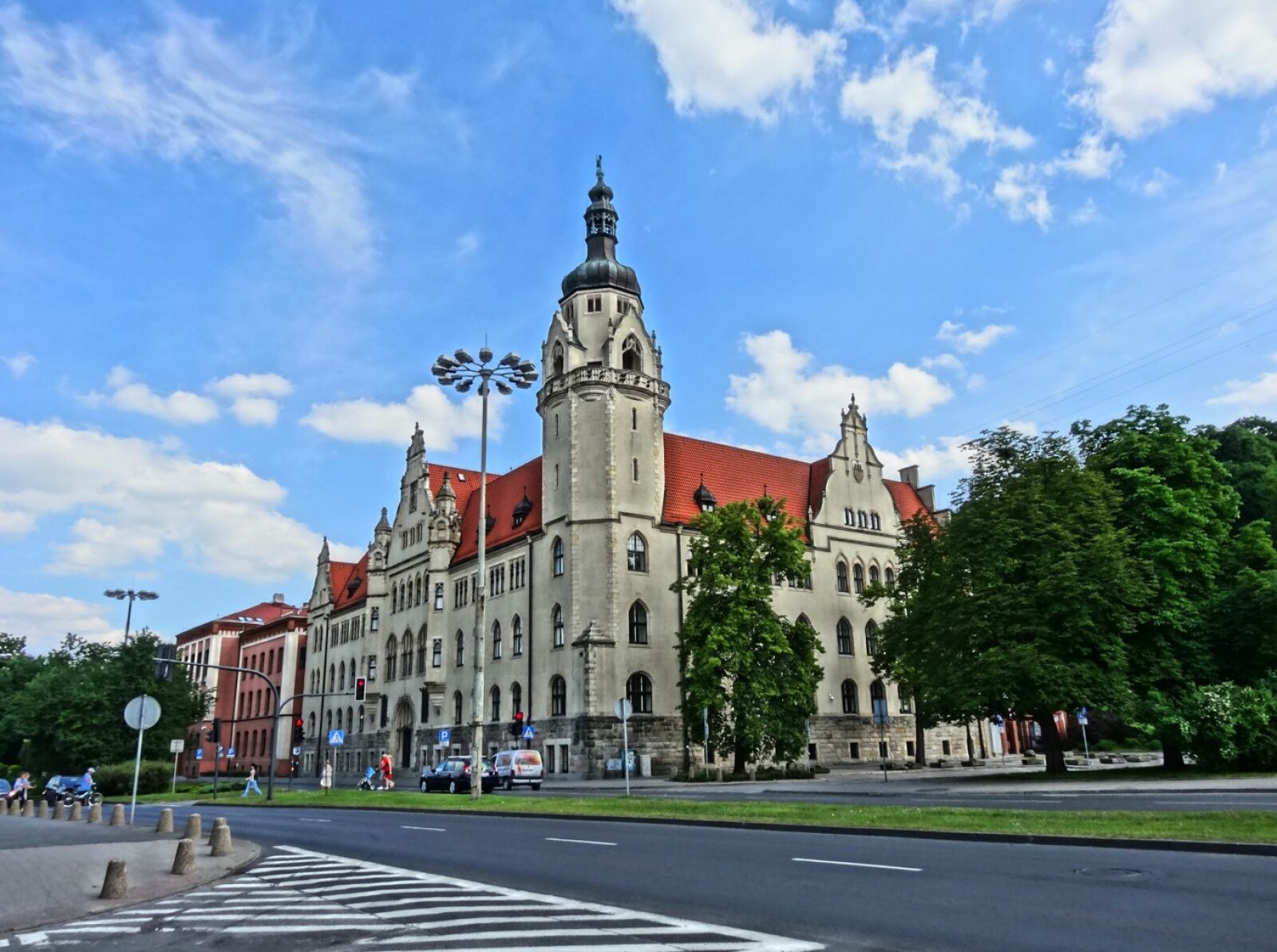 Sony Cyber-shot DSC-HX20V sample photo. District court, bydgoszcz, poland photography