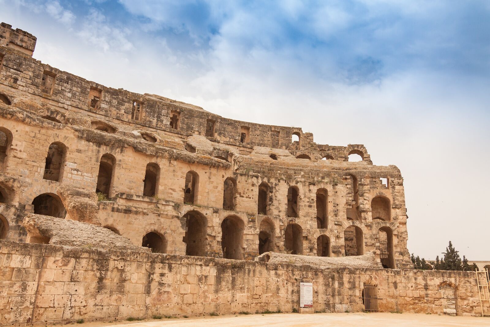 Tokina AT-X Pro 11-16mm F2.8 DX II sample photo. El jem, el djem photography