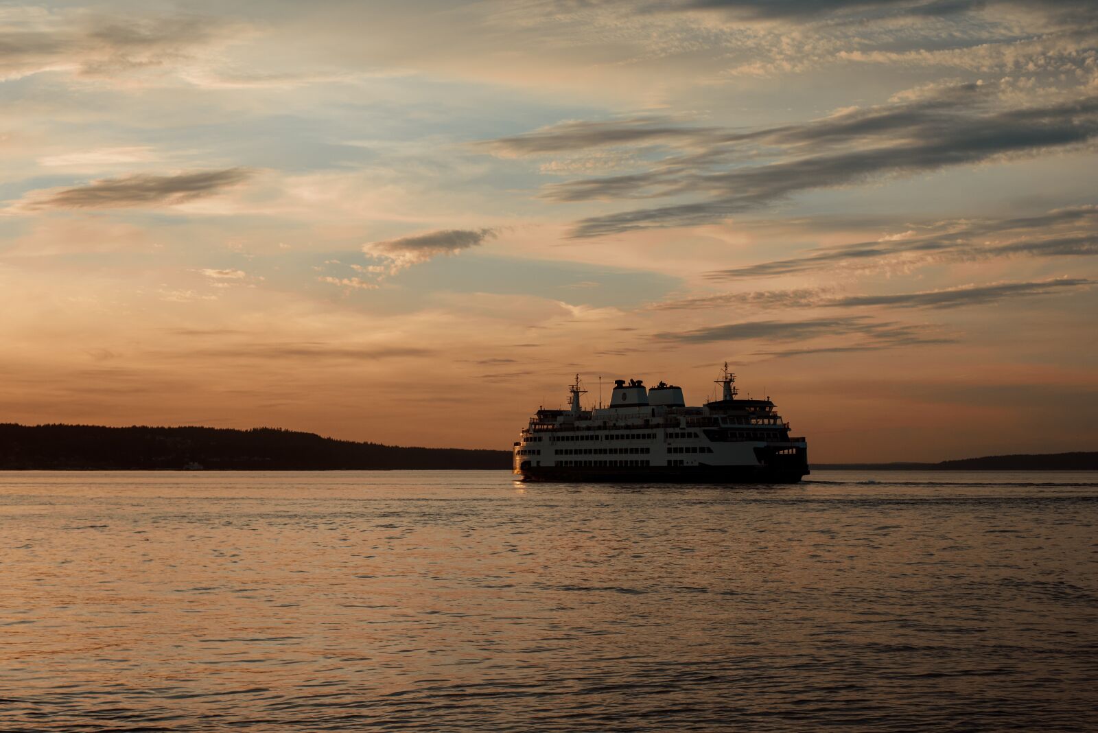 Nikon D750 sample photo. Ferry, sunset, ship photography
