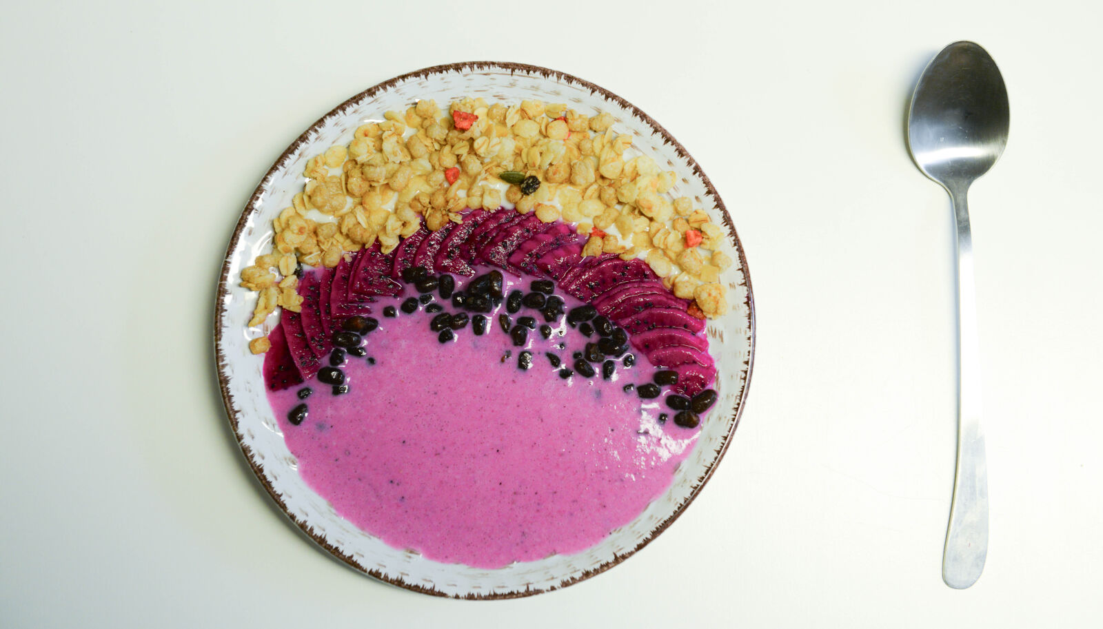 Nikon AF-S Nikkor 24-70mm F2.8G ED sample photo. Smoothie photography