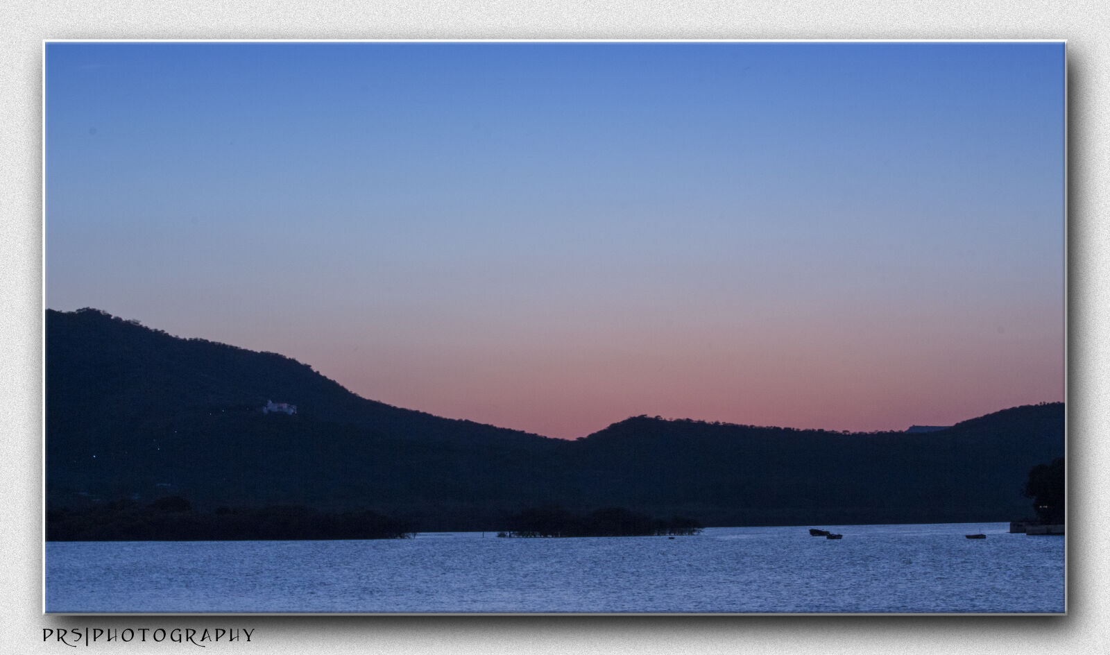 Canon EOS 700D (EOS Rebel T5i / EOS Kiss X7i) sample photo. Lake, city photography