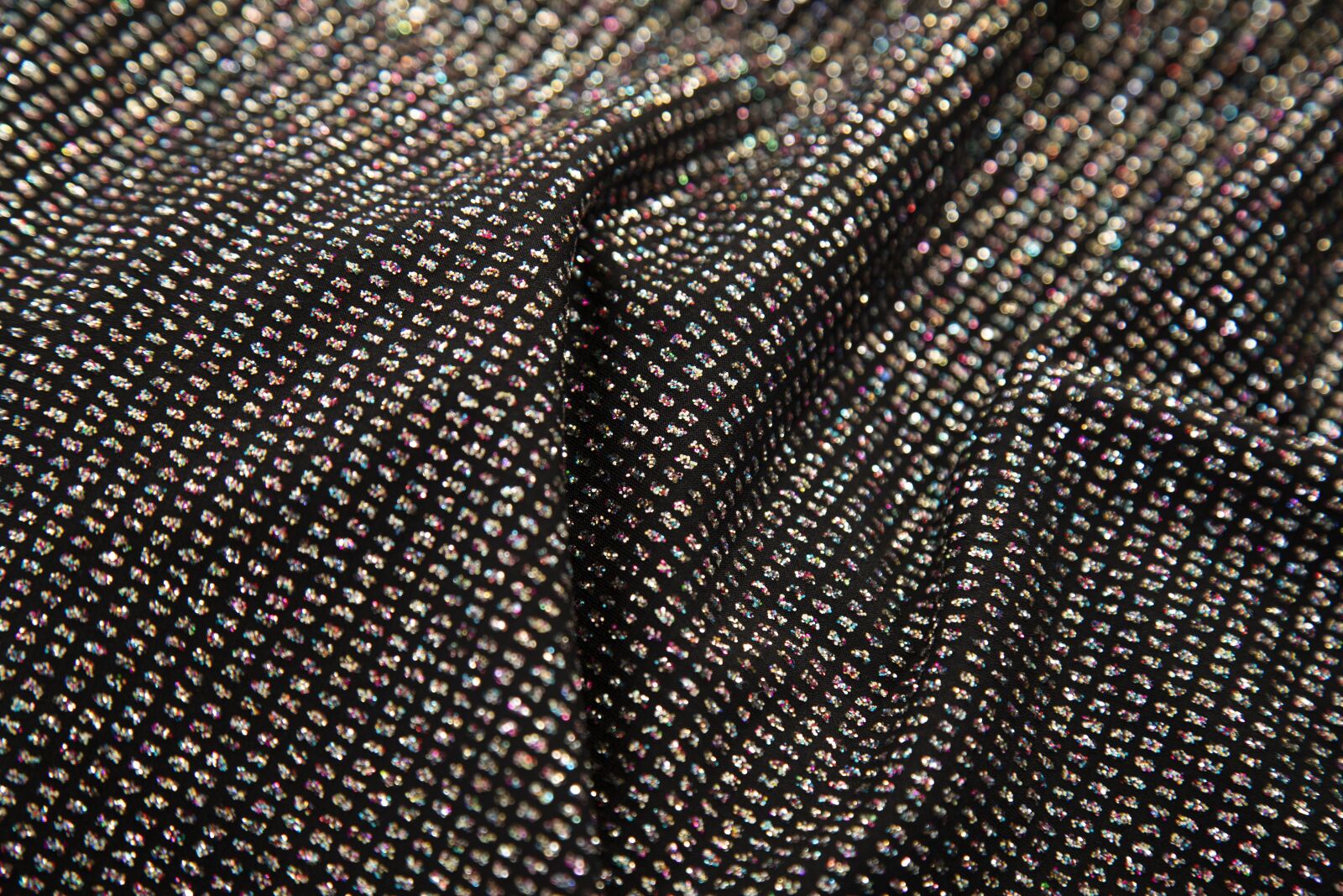 Canon EOS 5D Mark IV sample photo. Fabric, textile, texture photography