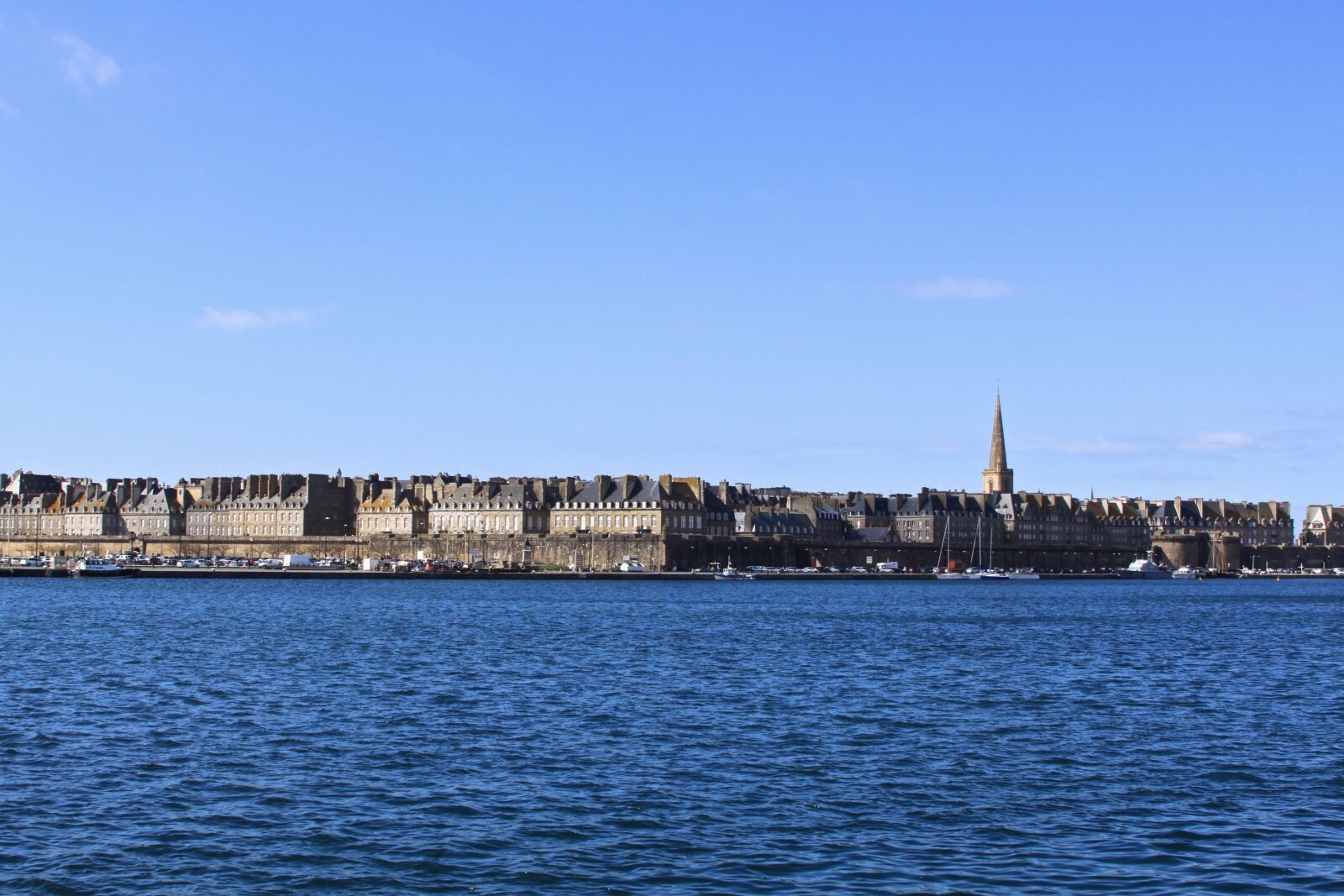 Canon EOS 500D (EOS Rebel T1i / EOS Kiss X3) sample photo. Saint malo, sea, ocean photography