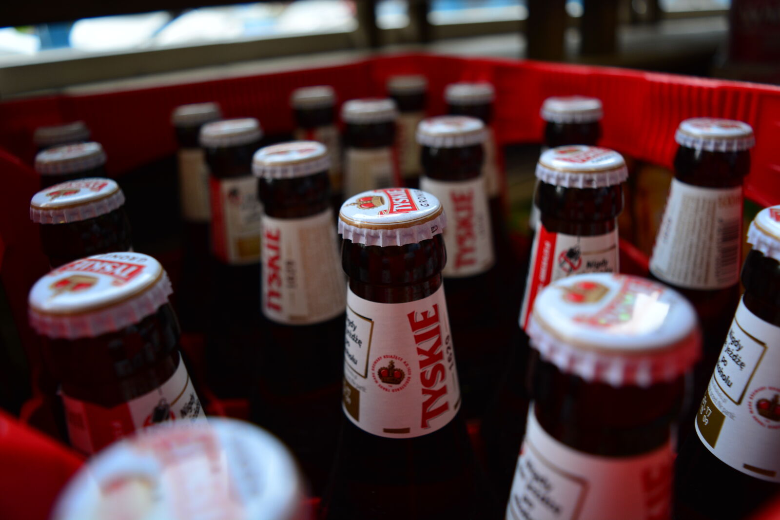 Nikon D5200 sample photo. Alcohol, beer, beer, crate photography