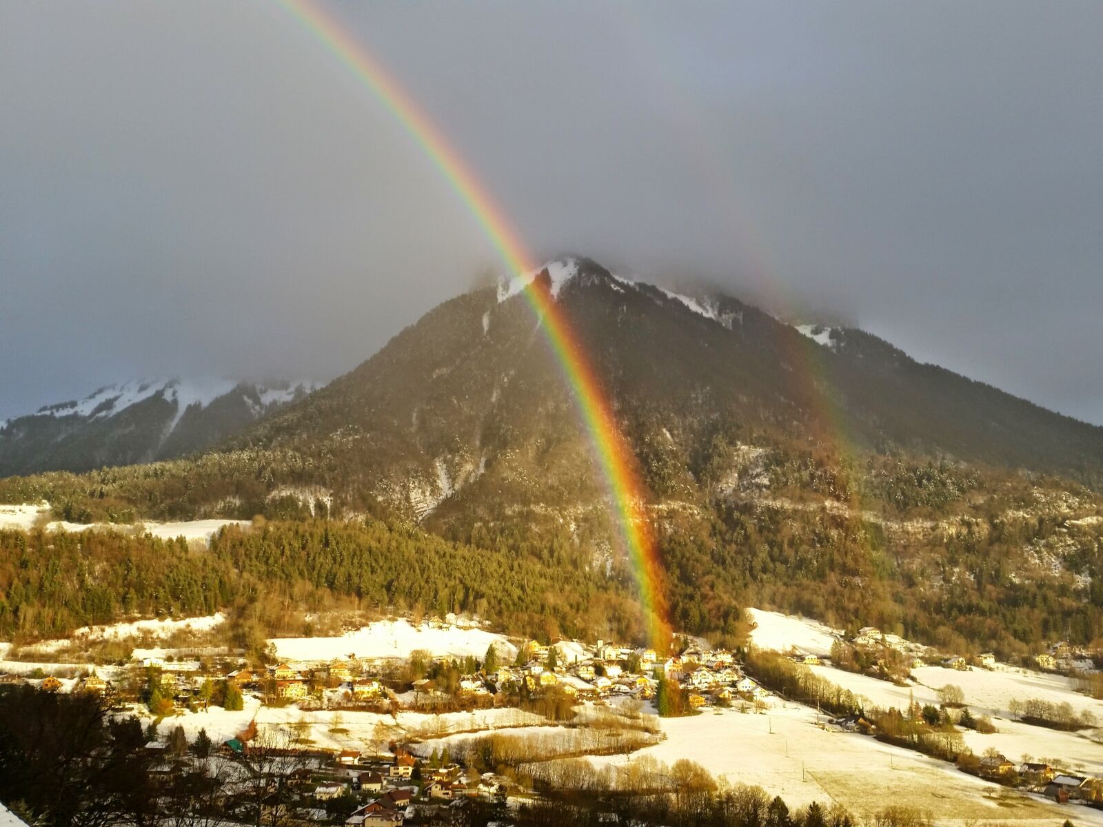 Samsung Galaxy S5 sample photo. Mountain, rainbow, landscape photography