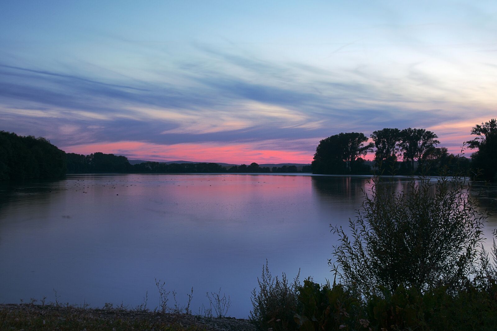 Nikon D3300 sample photo. Blue hour, lake, twilight photography