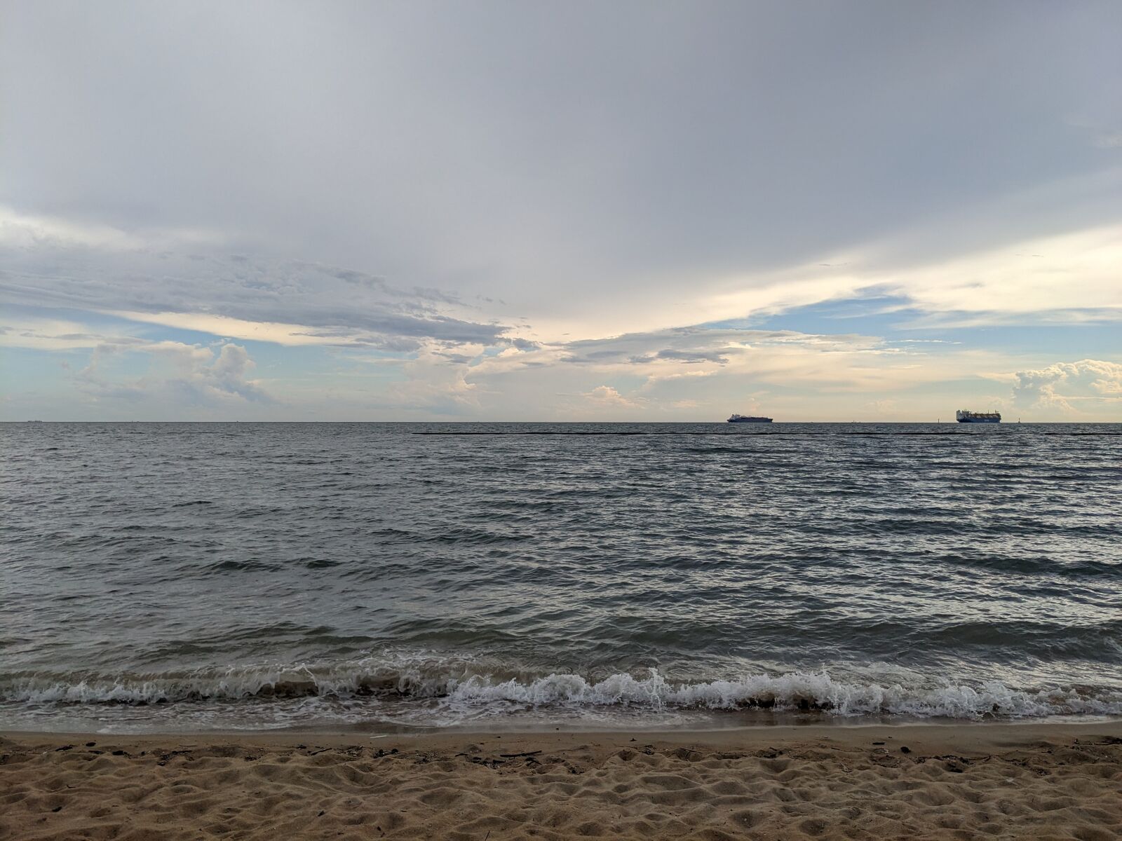 Google Pixel 5 sample photo. Beach_pixel5 photography