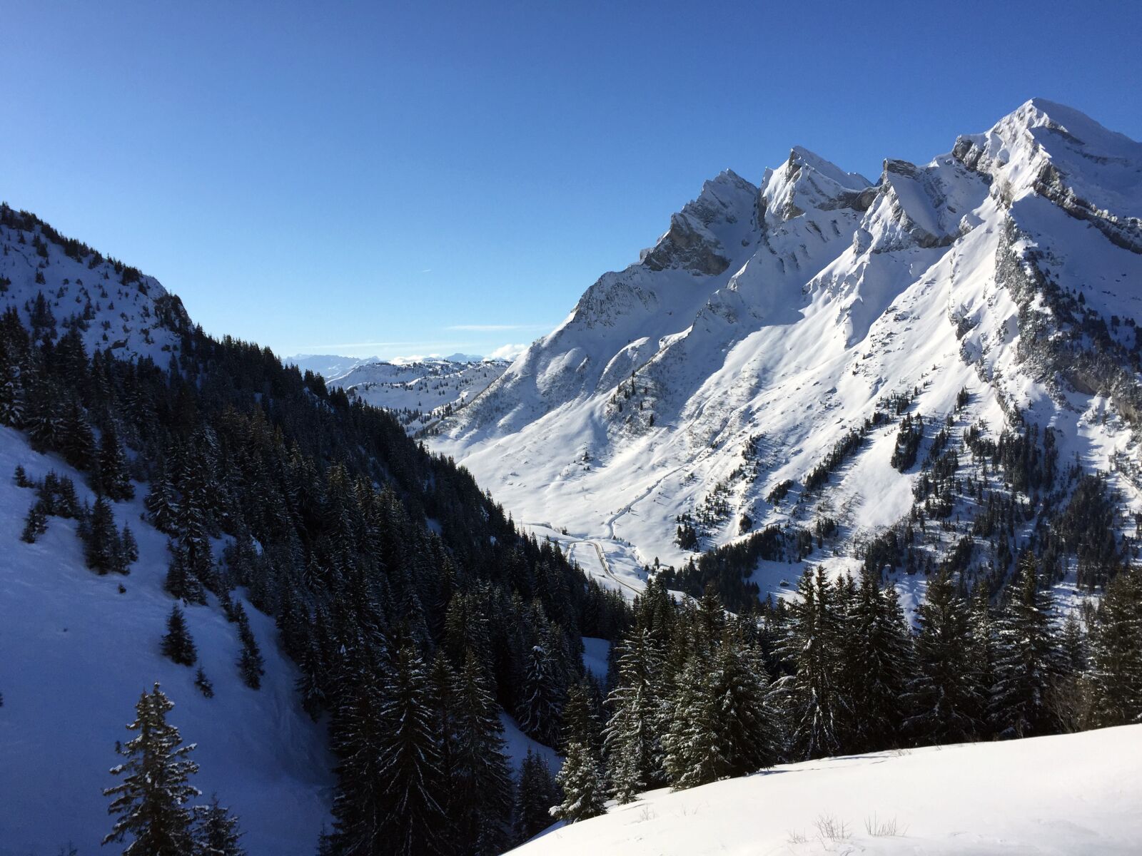 Apple iPhone 6 sample photo. Mountain, alps, snow photography