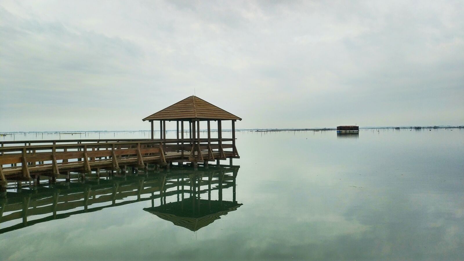 Xiaomi Mi MIX 2 sample photo. Sea, laguna, sky photography
