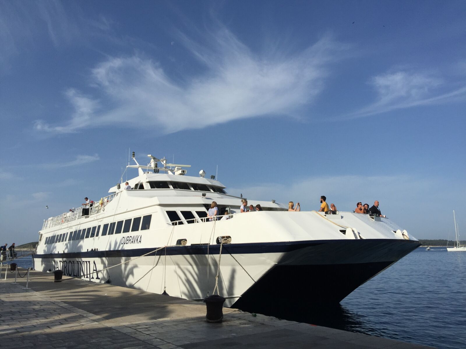 iPhone 6 Plus back camera 4.15mm f/2.2 sample photo. Ferry, boat, mole, sea photography