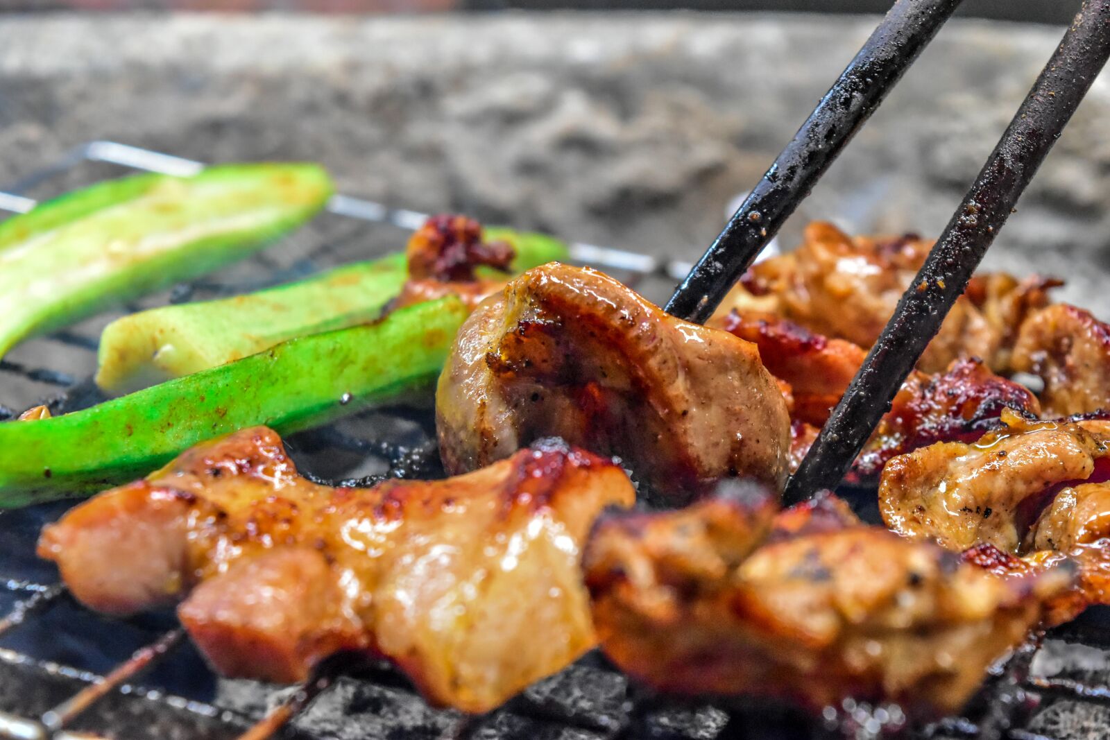 Nikon D5500 sample photo. Barbecue grill, cooking meat photography