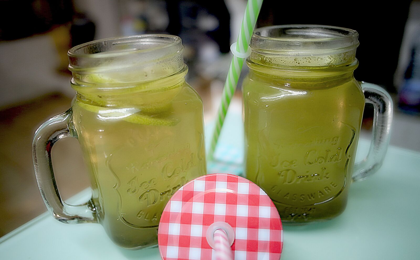 Canon EOS 5D Mark III sample photo. Glass, smoothie, drink photography