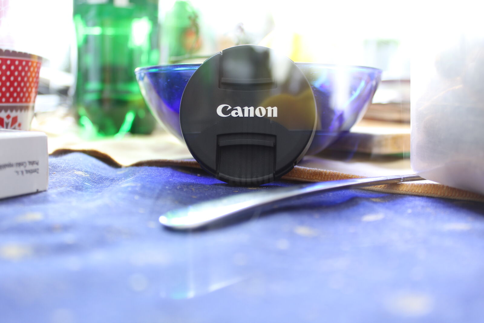 Canon EOS 1300D (EOS Rebel T6 / EOS Kiss X80) sample photo. Canon, happiness, kitchen, light photography