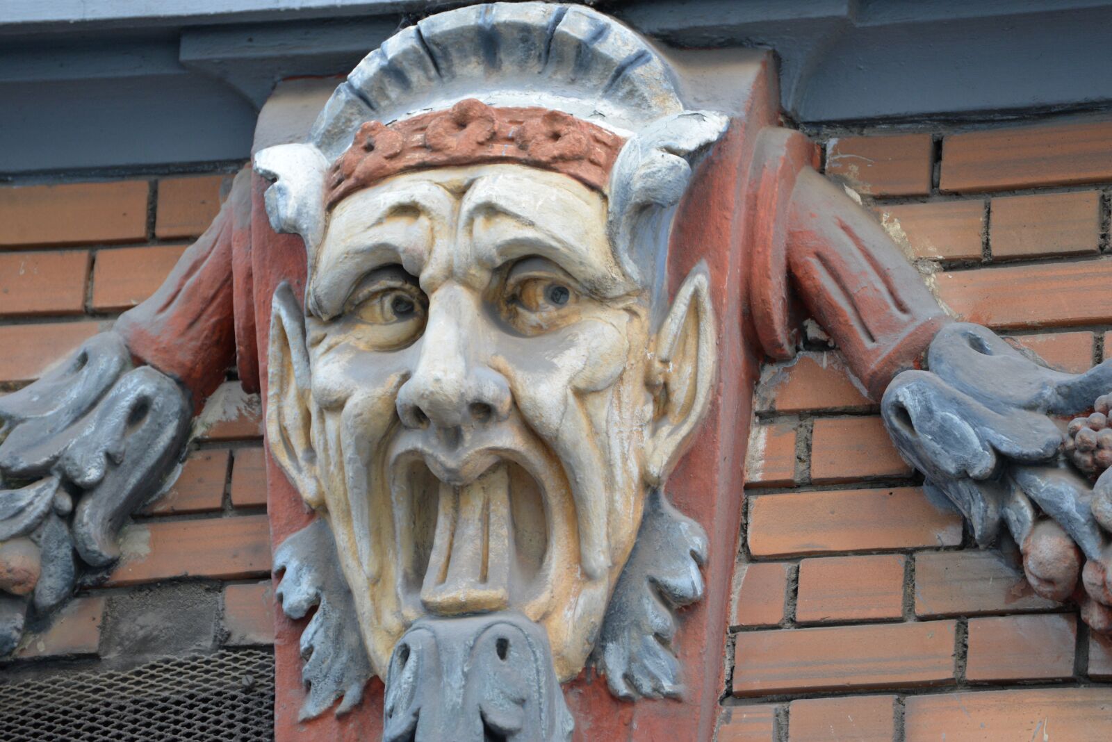 Nikon D610 sample photo. Face, pierre, sculpture photography