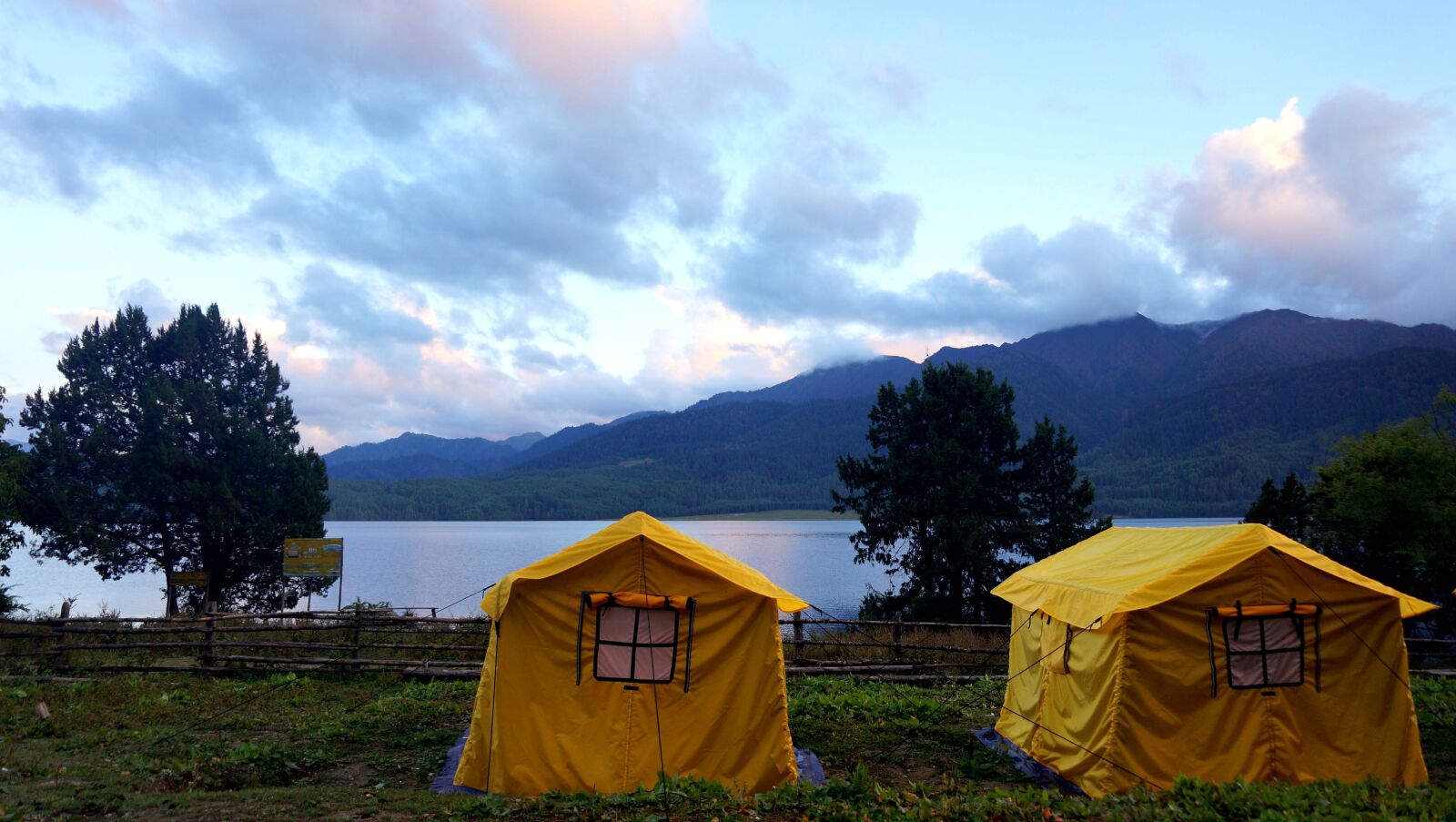 E 18-50mm F4-5.6 sample photo. Rara lake, nepal, natural photography