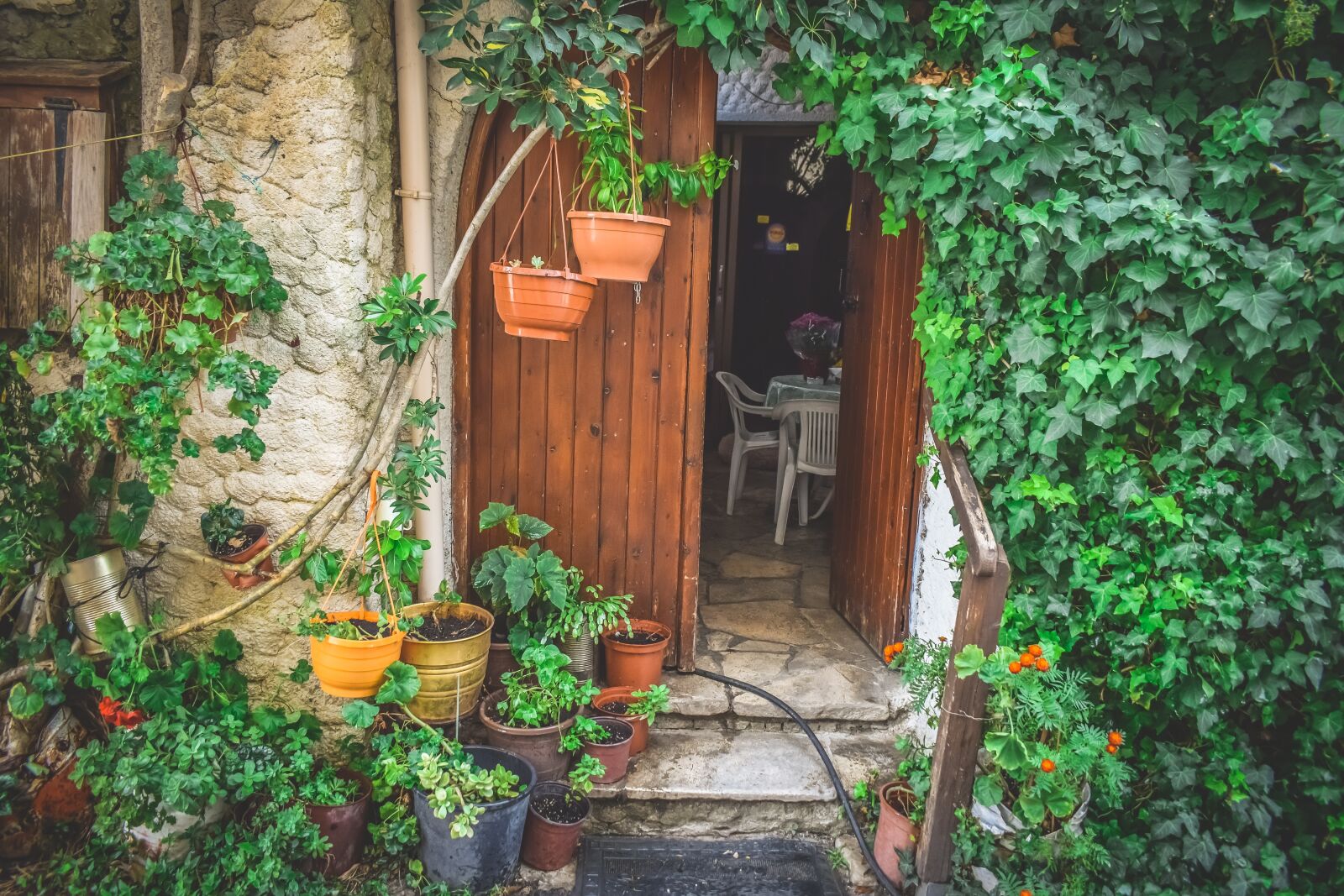 Nikon D3300 sample photo. House, old, architecture photography