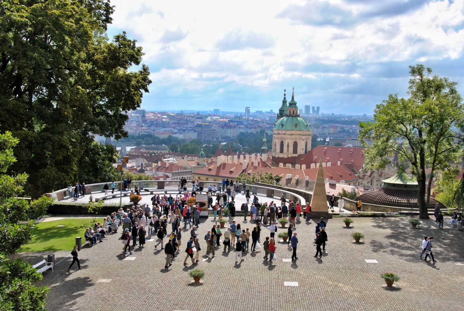 Nikon D3000 sample photo. Prague, czech republic, historically photography