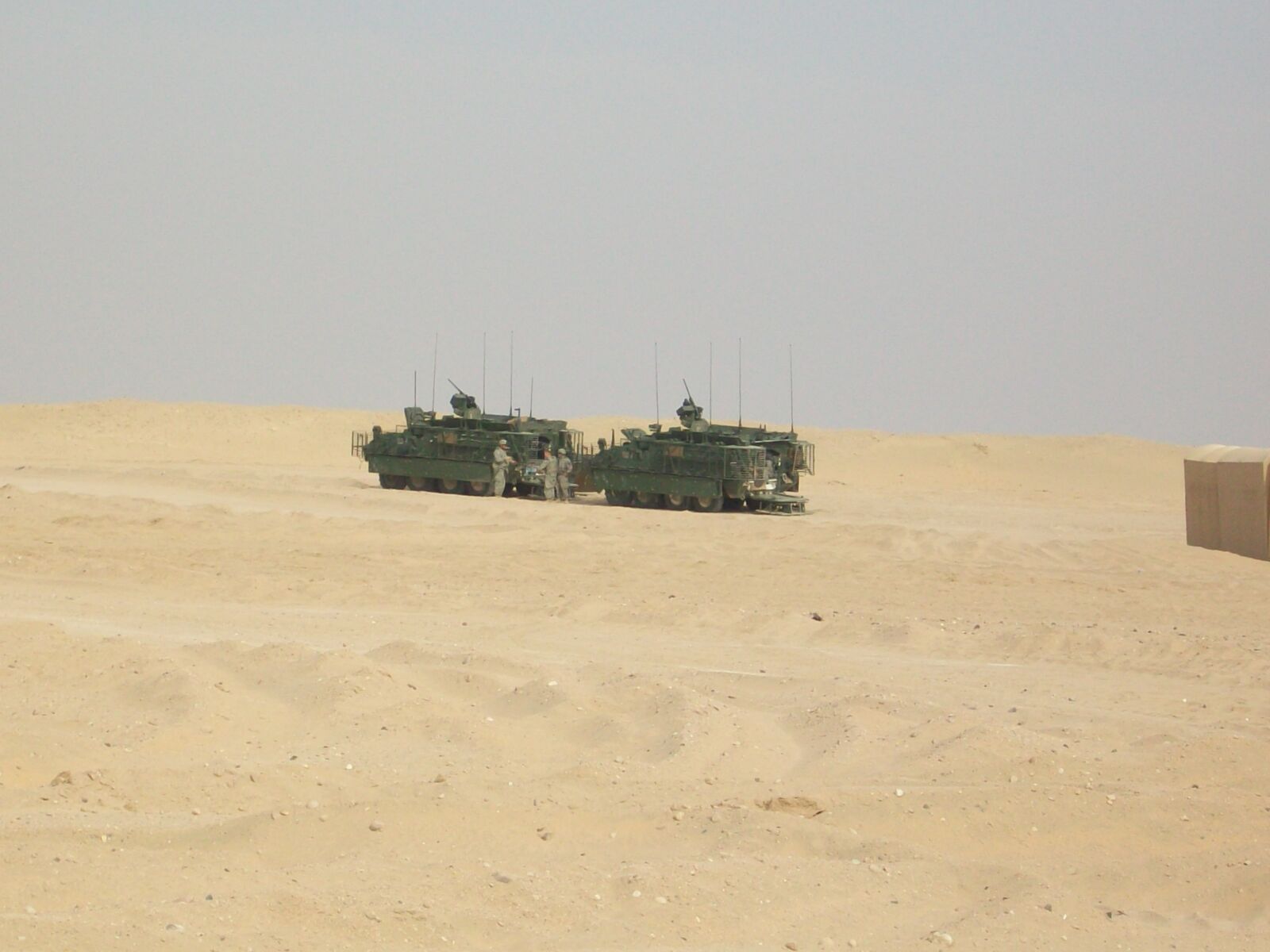 Kodak EASYSHARE M1063 DIGITAL CAMERA sample photo. Army, combat, iraq photography