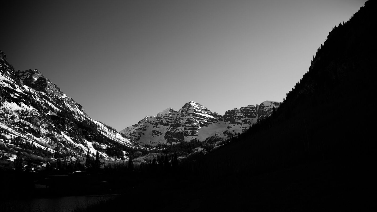 Canon EOS 5D Mark II sample photo. Dark, mountain, light photography