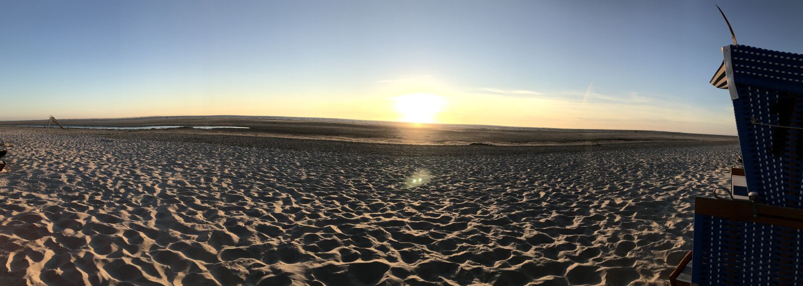iPhone 7 back camera 3.99mm f/1.8 sample photo. Langeoog, lower saxony, sea photography