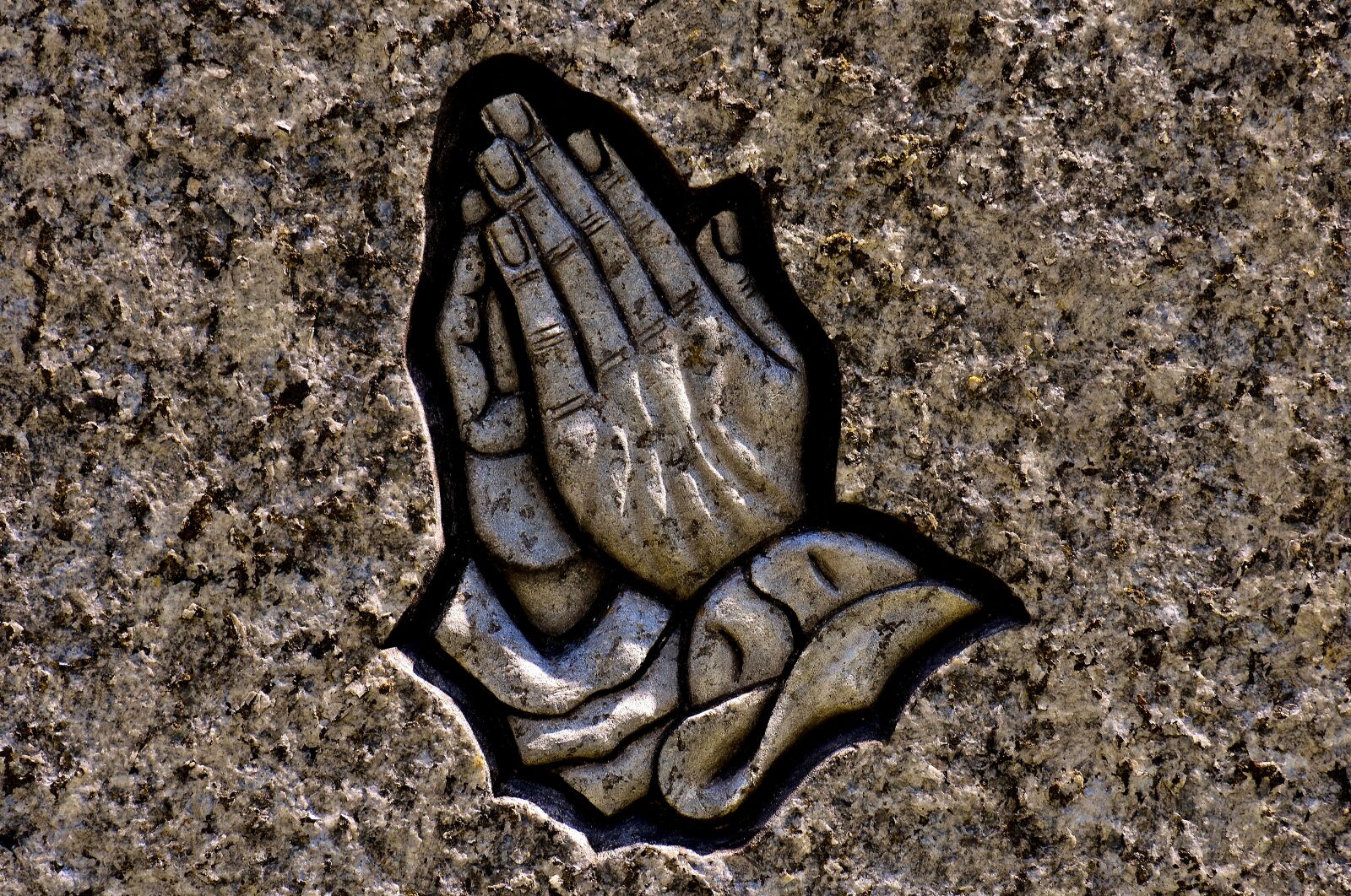 Nikon D7200 sample photo. Praying hands, religious, granite photography