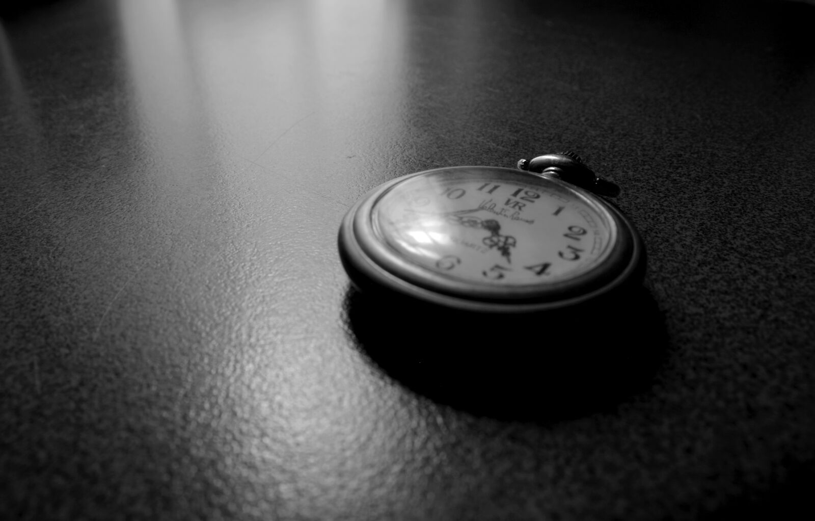 Nikon D5200 sample photo. Clock, watches, time photography