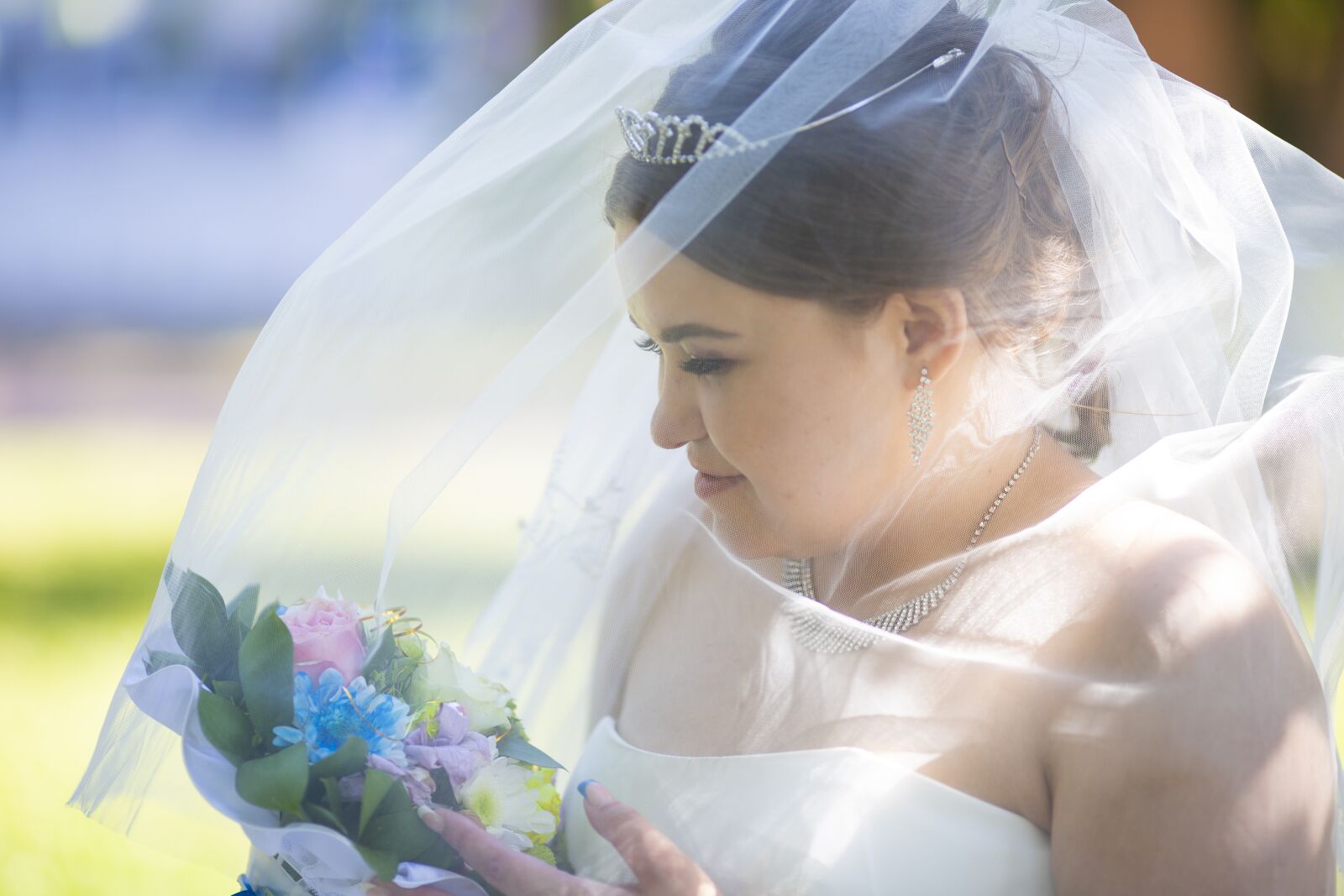 Canon EOS 5D Mark III + Canon EF 135mm F2L USM sample photo. Fata, bride, wedding photography