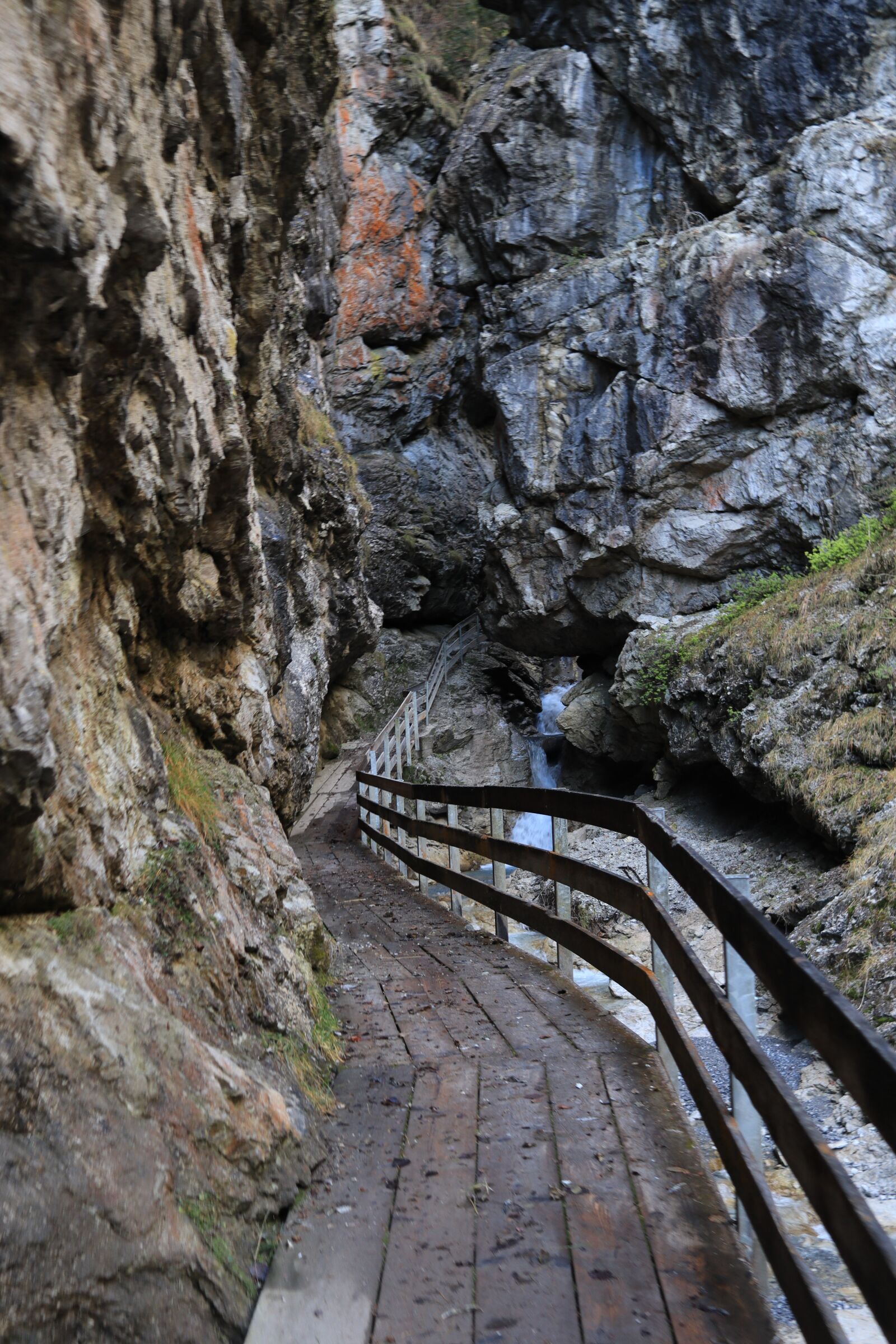Canon EF-S 24mm F2.8 STM sample photo. Path, rocky path, stream photography