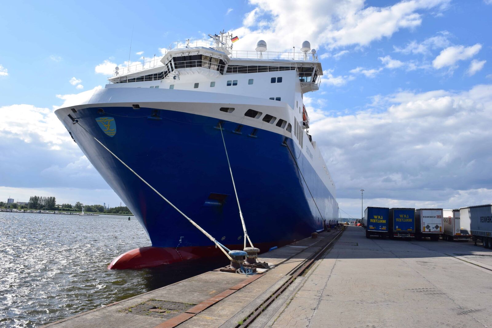 Nikon D3300 sample photo. Vehicle, sea, ship, water photography