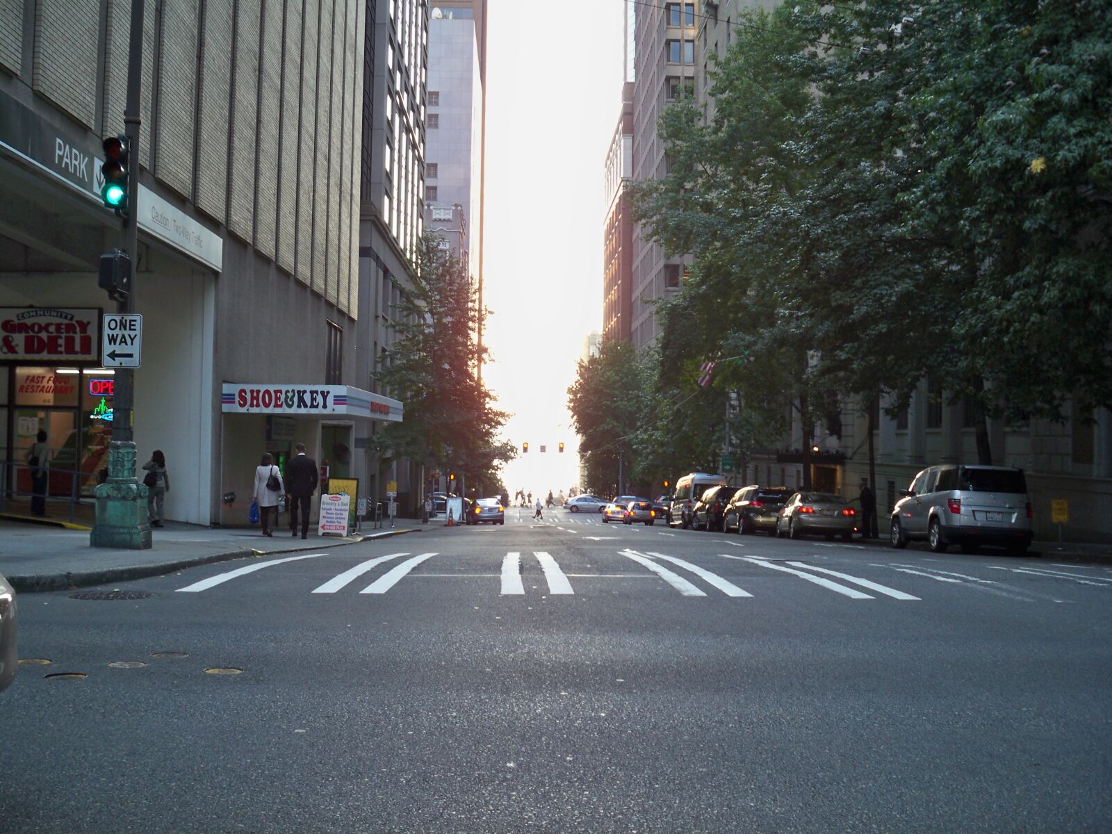 Kodak EASYSHARE M1093 IS DIGITAL CAMERA sample photo. Downtown, seattle photography