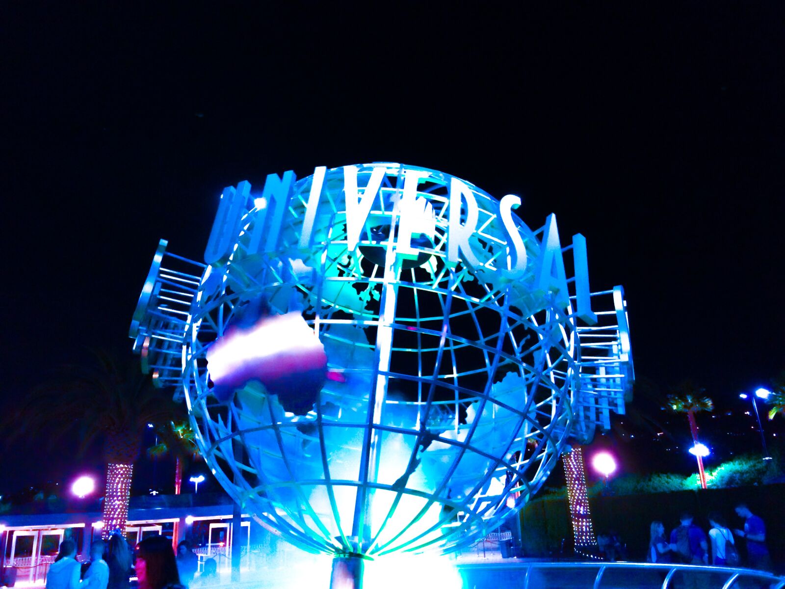 iPhone 5s back camera 4.15mm f/2.2 sample photo. Universal, studios, orlando photography