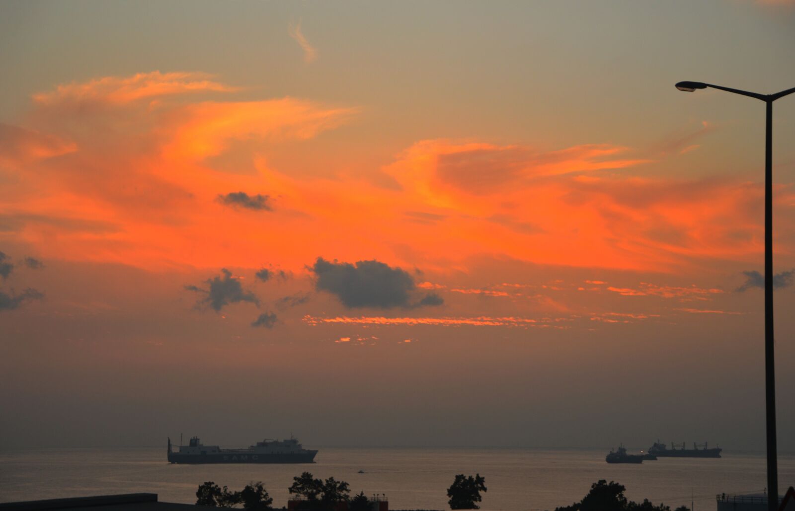 Nikon D3200 sample photo. Sunset, night, cloud photography