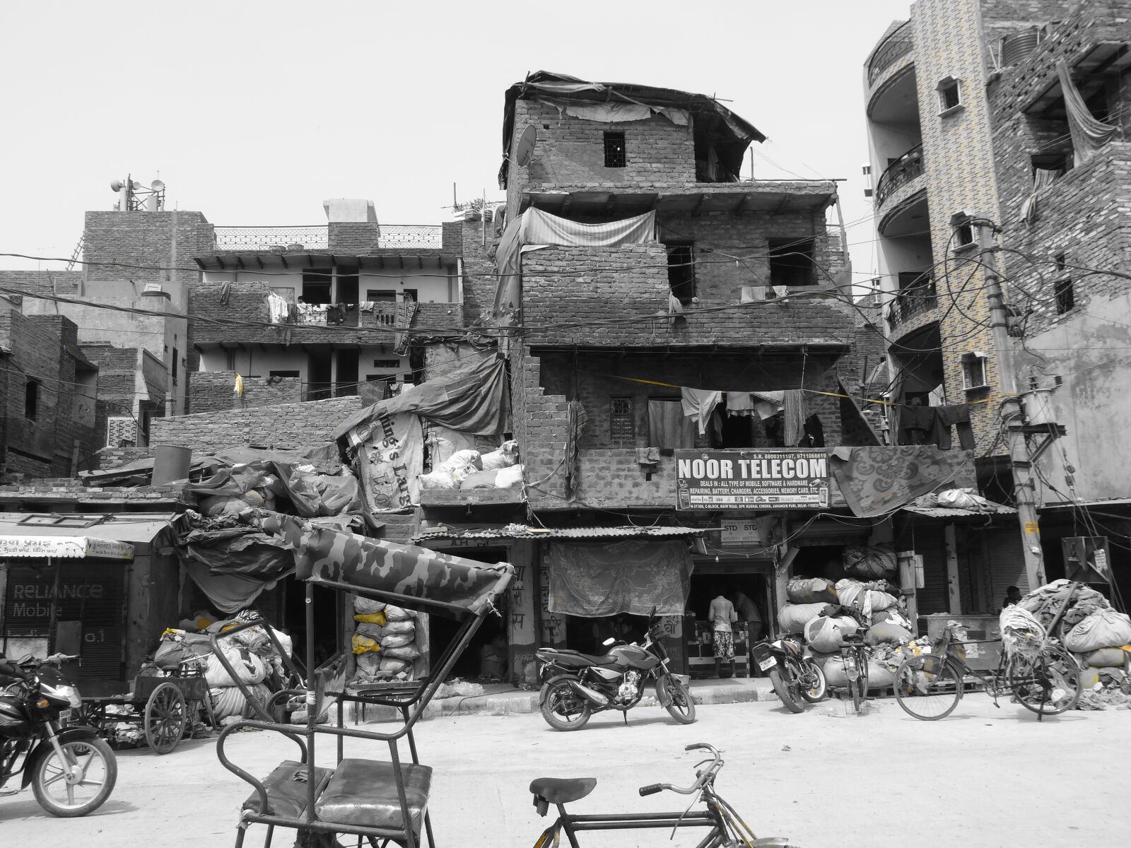 Sony Cyber-shot DSC-HX10V sample photo. Slums photography