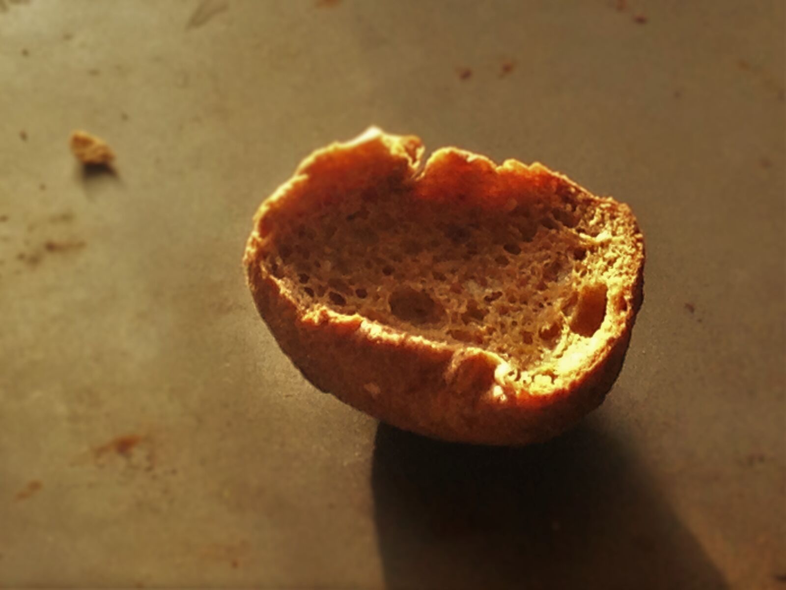 iPhone 5 back camera 4.12mm f/2.4 sample photo. Bread, baking, bakery photography