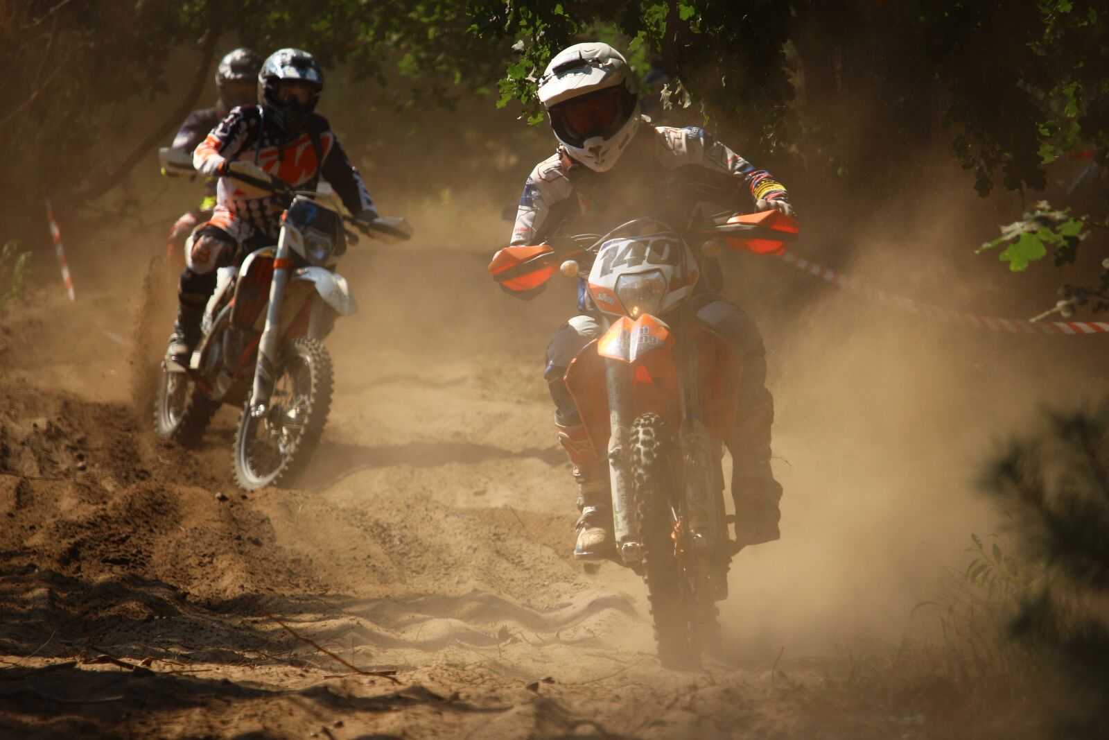 Canon EOS 100D (EOS Rebel SL1 / EOS Kiss X7) sample photo. Motocross, enduro, motorsport photography