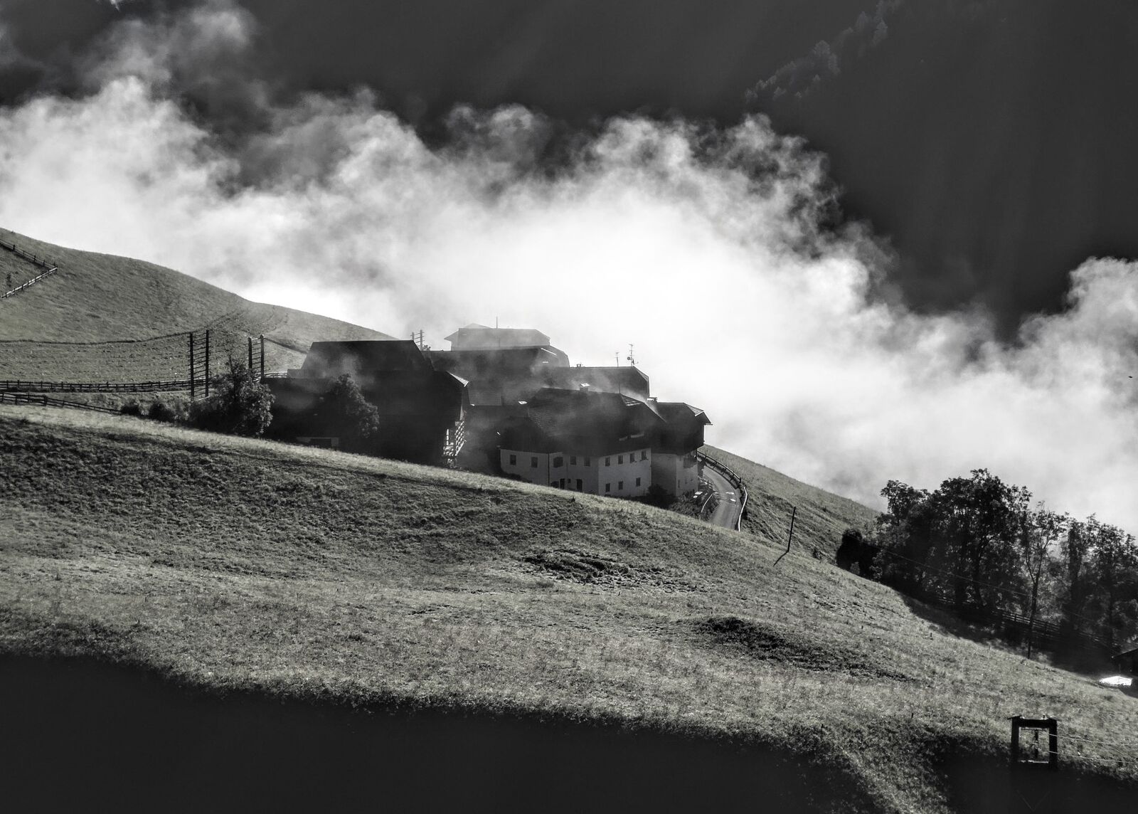 HUAWEI CLT-L09 sample photo. Houses, rural, alps photography