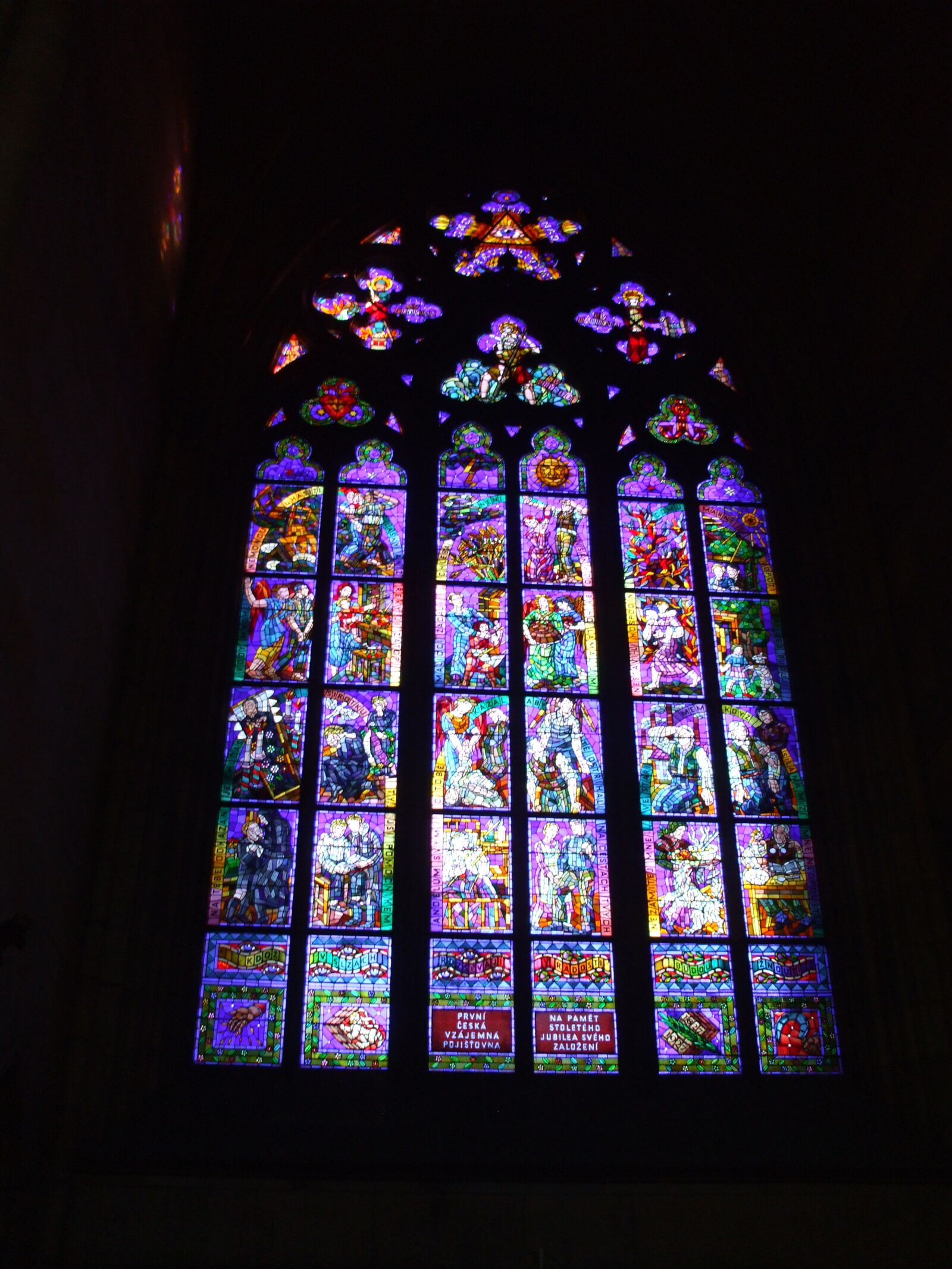 Fujifilm FinePix A800 sample photo. Stained glass window, stained photography
