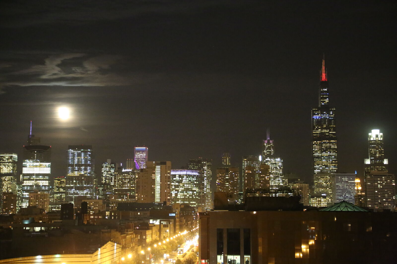 Canon EOS 5D Mark III sample photo. Chicago, moon, rise photography
