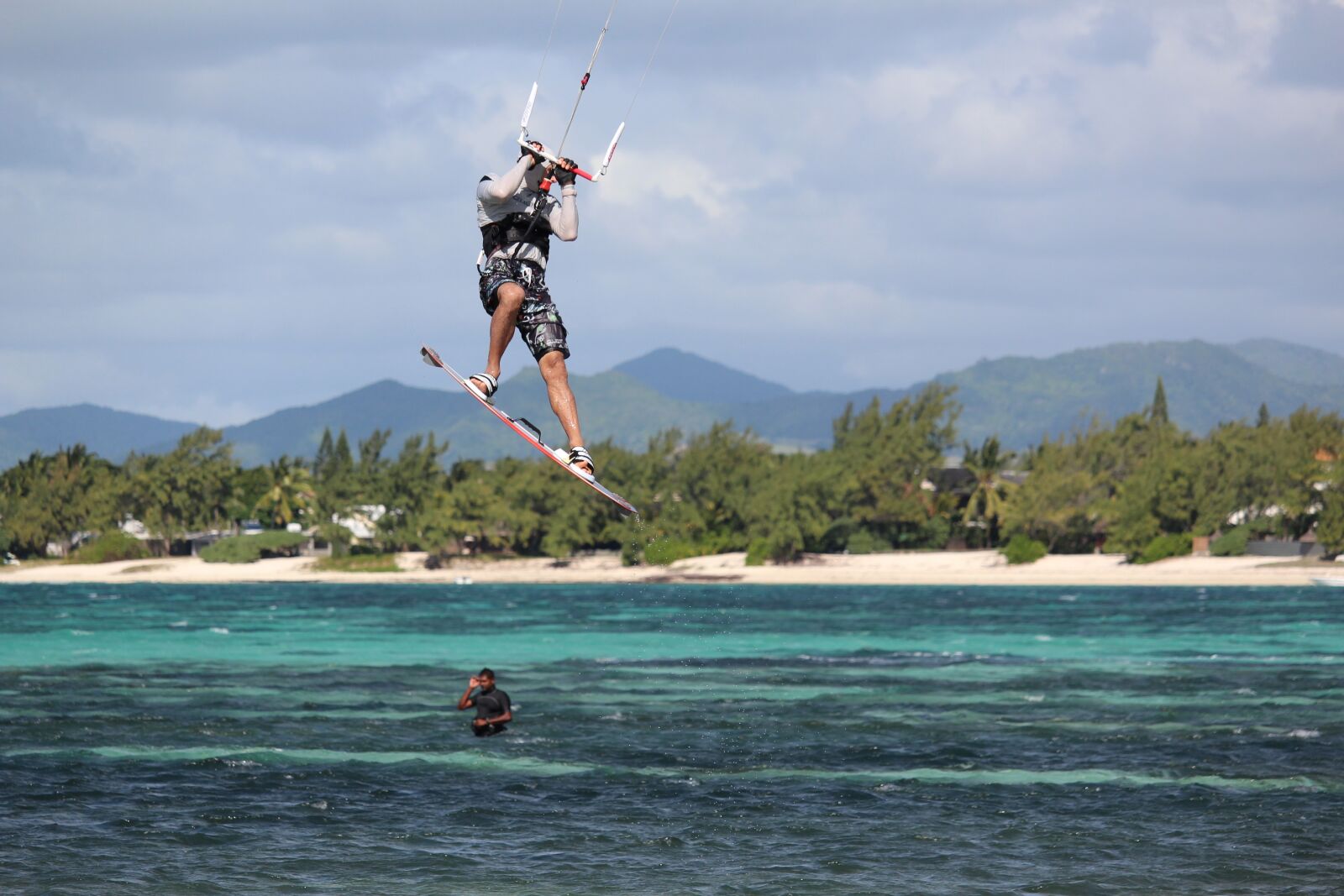 Canon EOS 1200D (EOS Rebel T5 / EOS Kiss X70 / EOS Hi) sample photo. Kitesurfer, kite surfing, kite photography