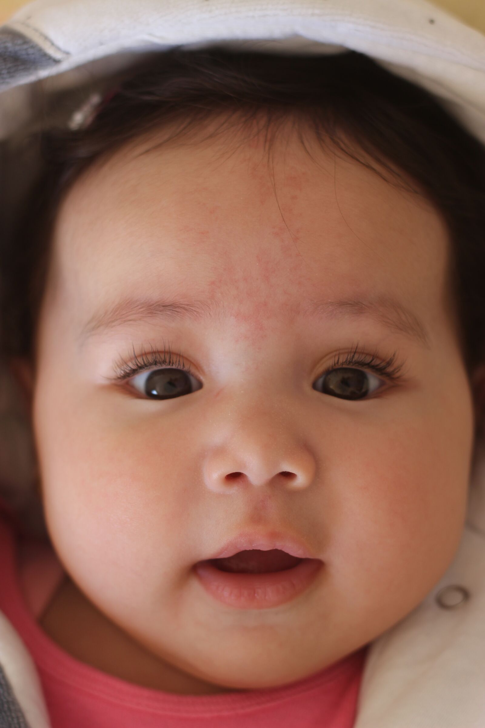 Canon EOS 600D (Rebel EOS T3i / EOS Kiss X5) + Canon EF 50mm F1.8 II sample photo. Child, baby, innocence photography
