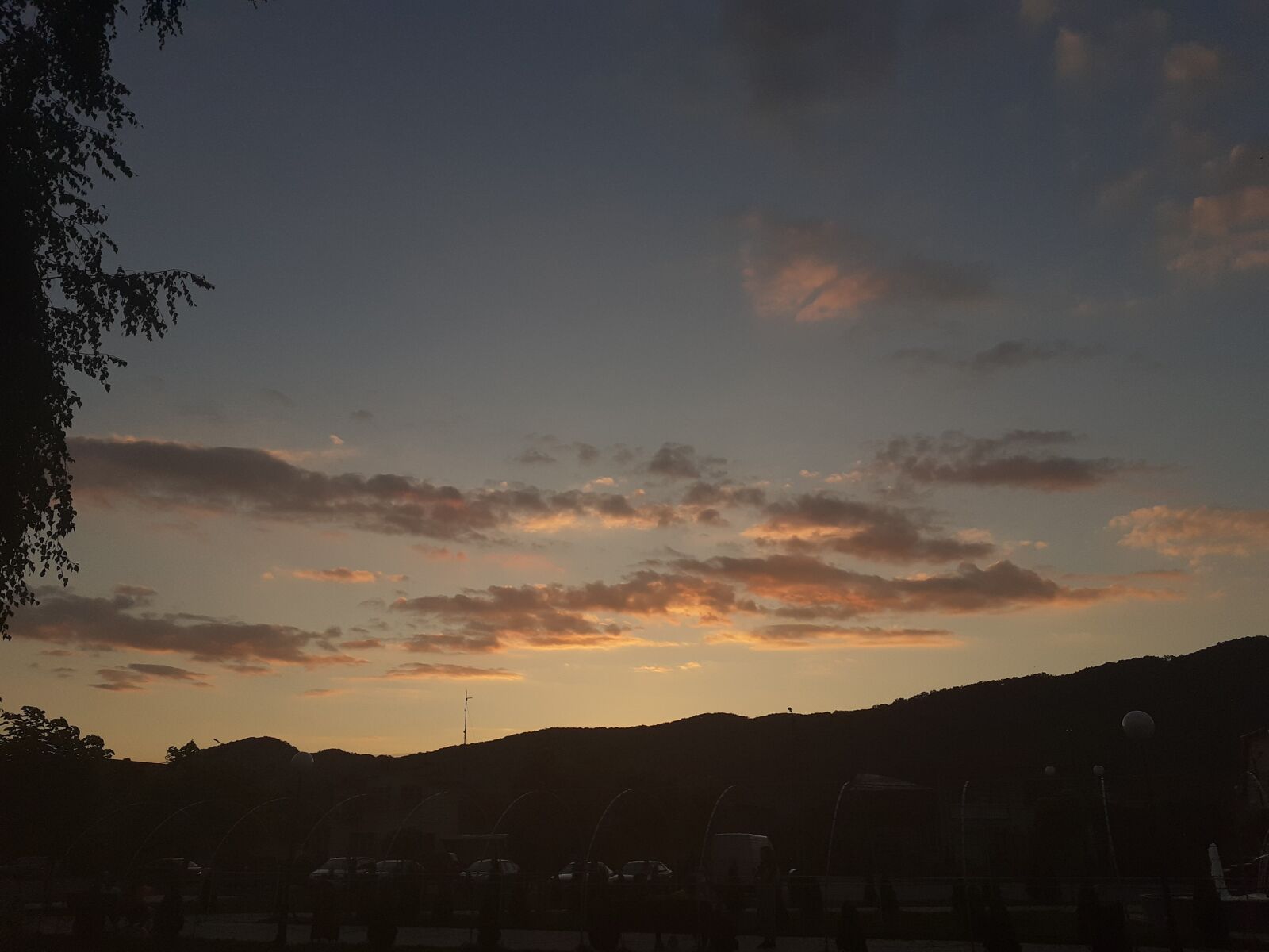 Samsung SM-A202F sample photo. Sunrise, summer, dream photography