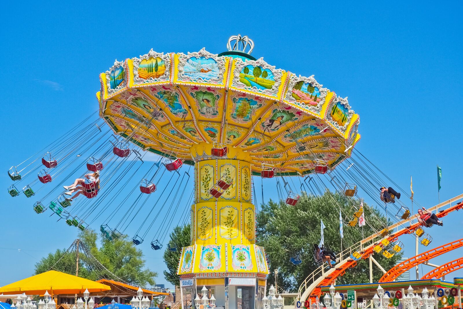 Olympus OM-D E-M10 sample photo. Fair, ride, folk festival photography