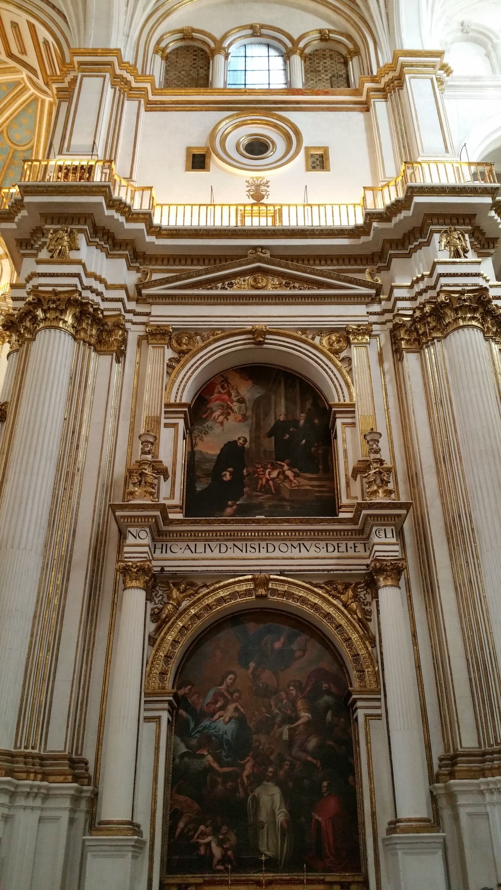 Samsung Galaxy Note4 sample photo. Granada cathedral, cathedral of photography