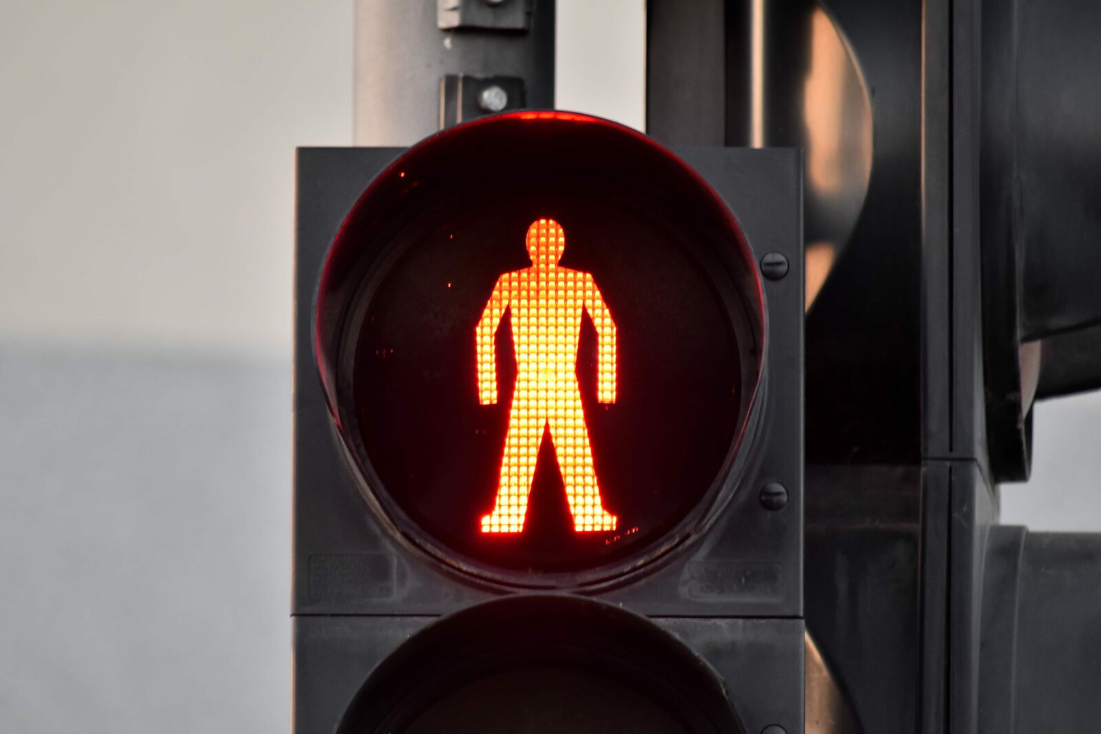 Nikon D5500 sample photo. Electricity, red light, traffic photography